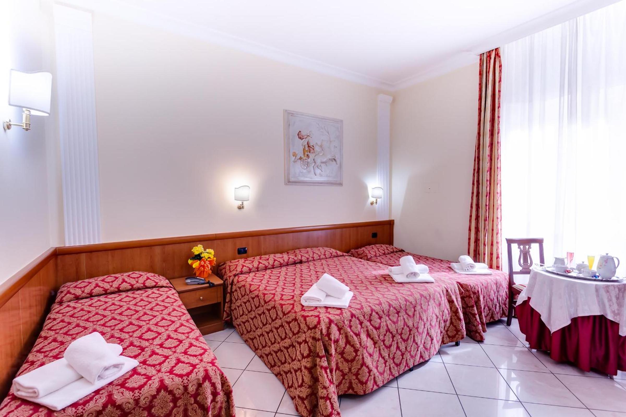 Comfort Triple Room photo 3