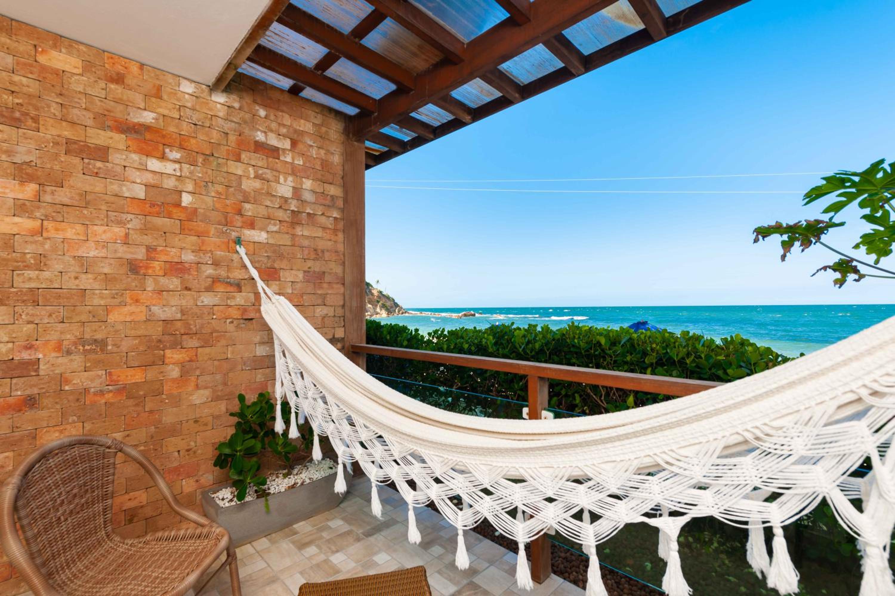 Deluxe Double Room with Balcony and Sea View