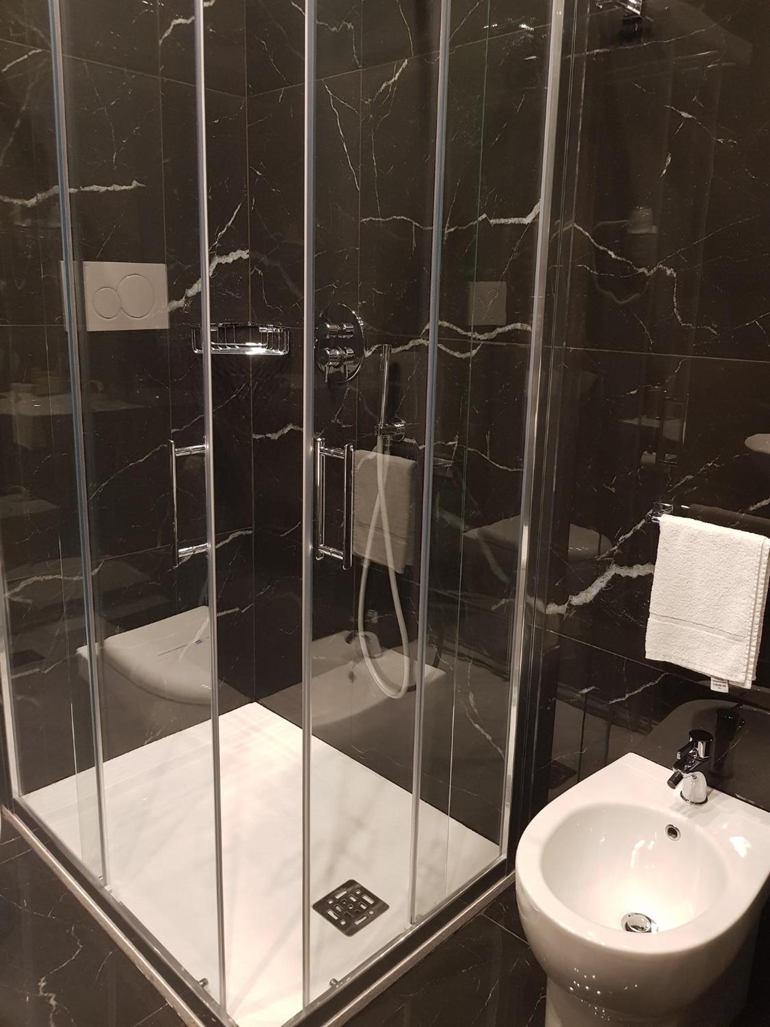 Superior Double Room - Photo 12