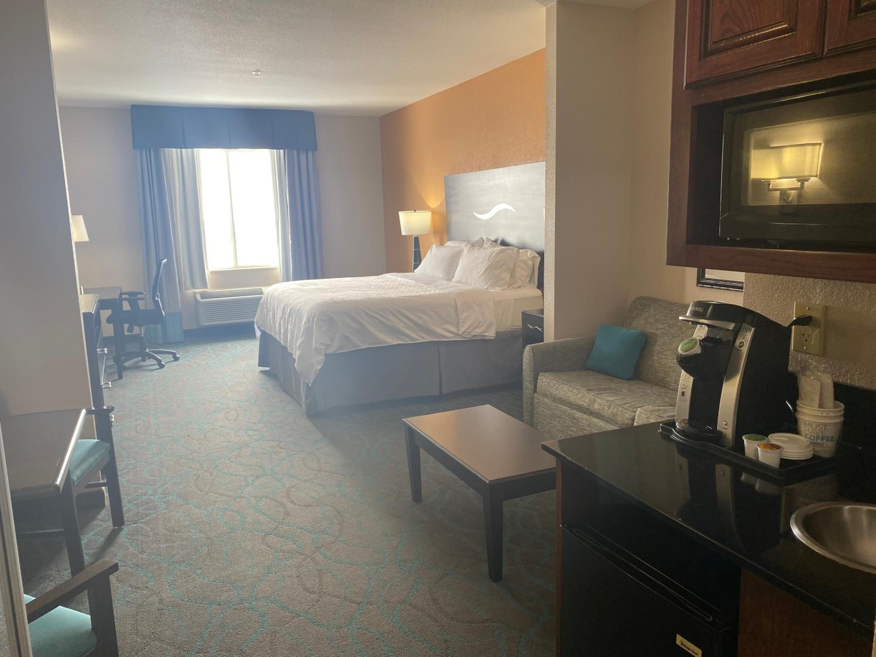 King Suite - Photo 1