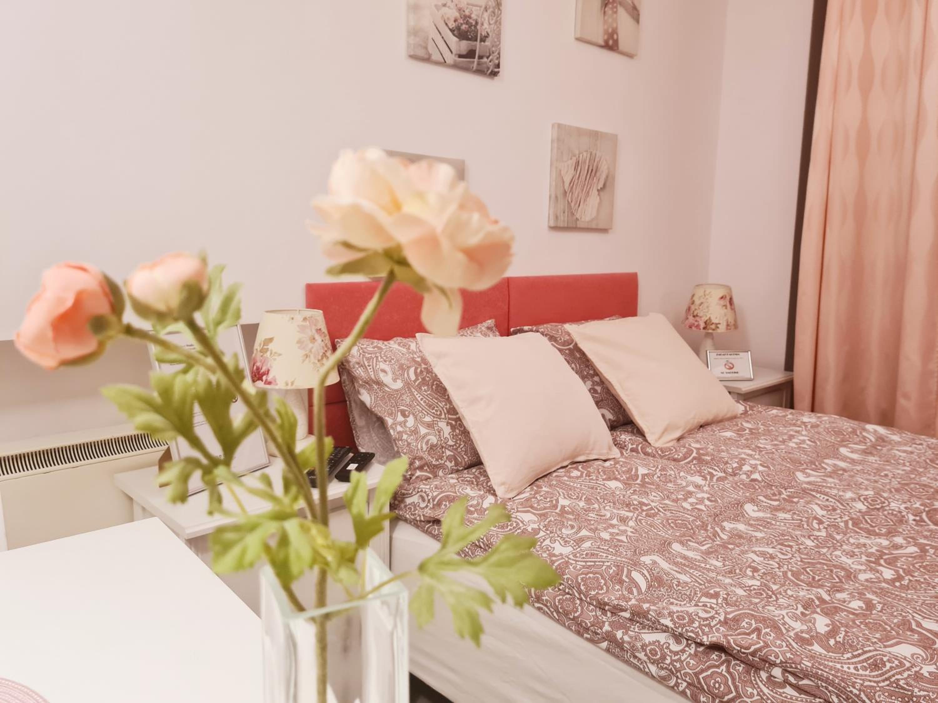 Studio Apartment - Photo 7