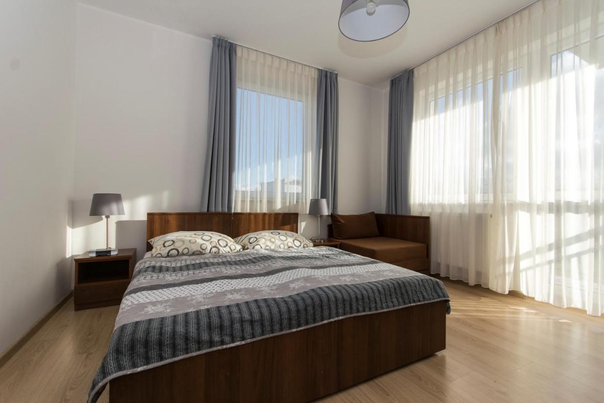 Double Room with Balcony (2 Adults + 1 Child) photo 1