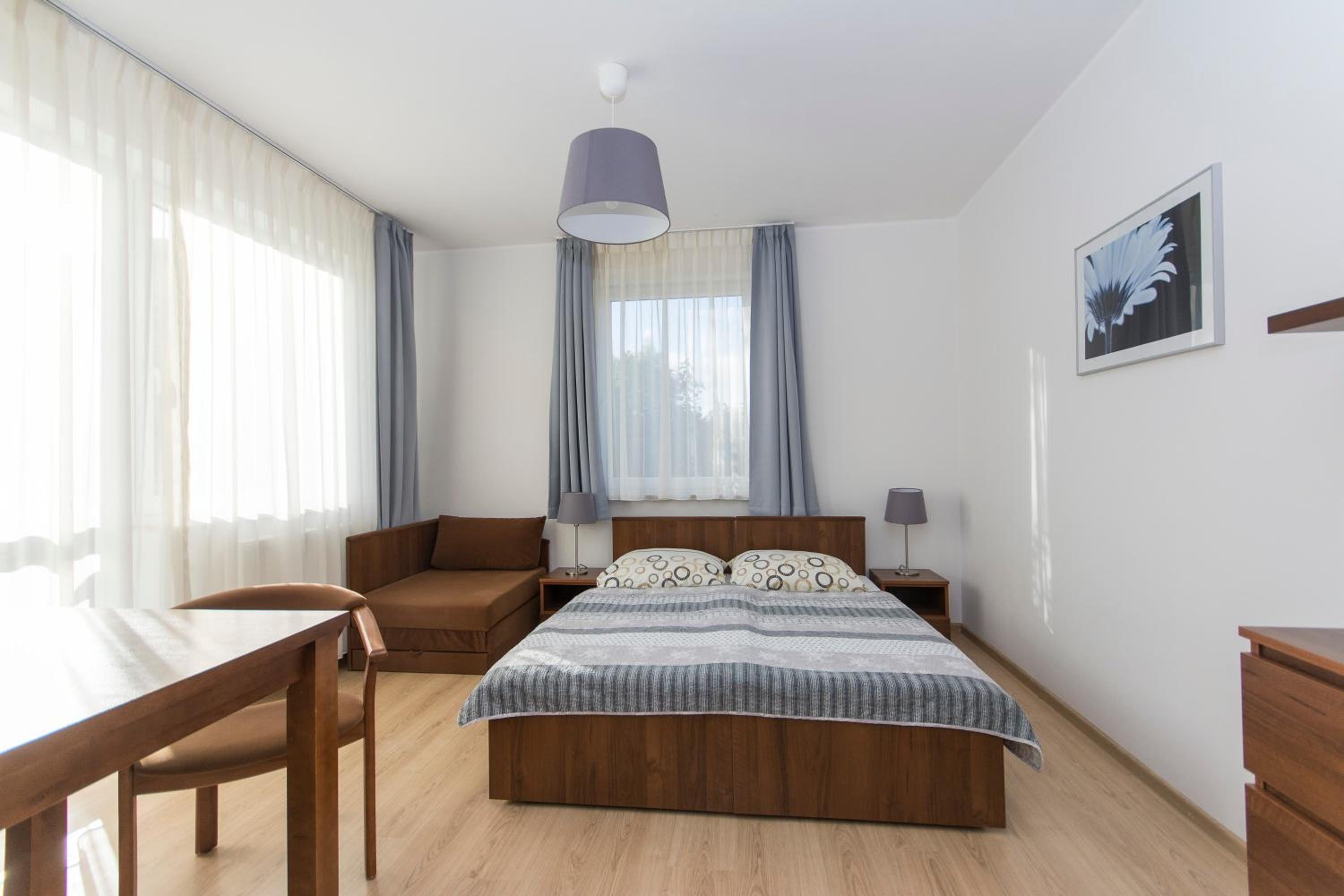 Double Room with Balcony (2 Adults + 1 Child) photo 1