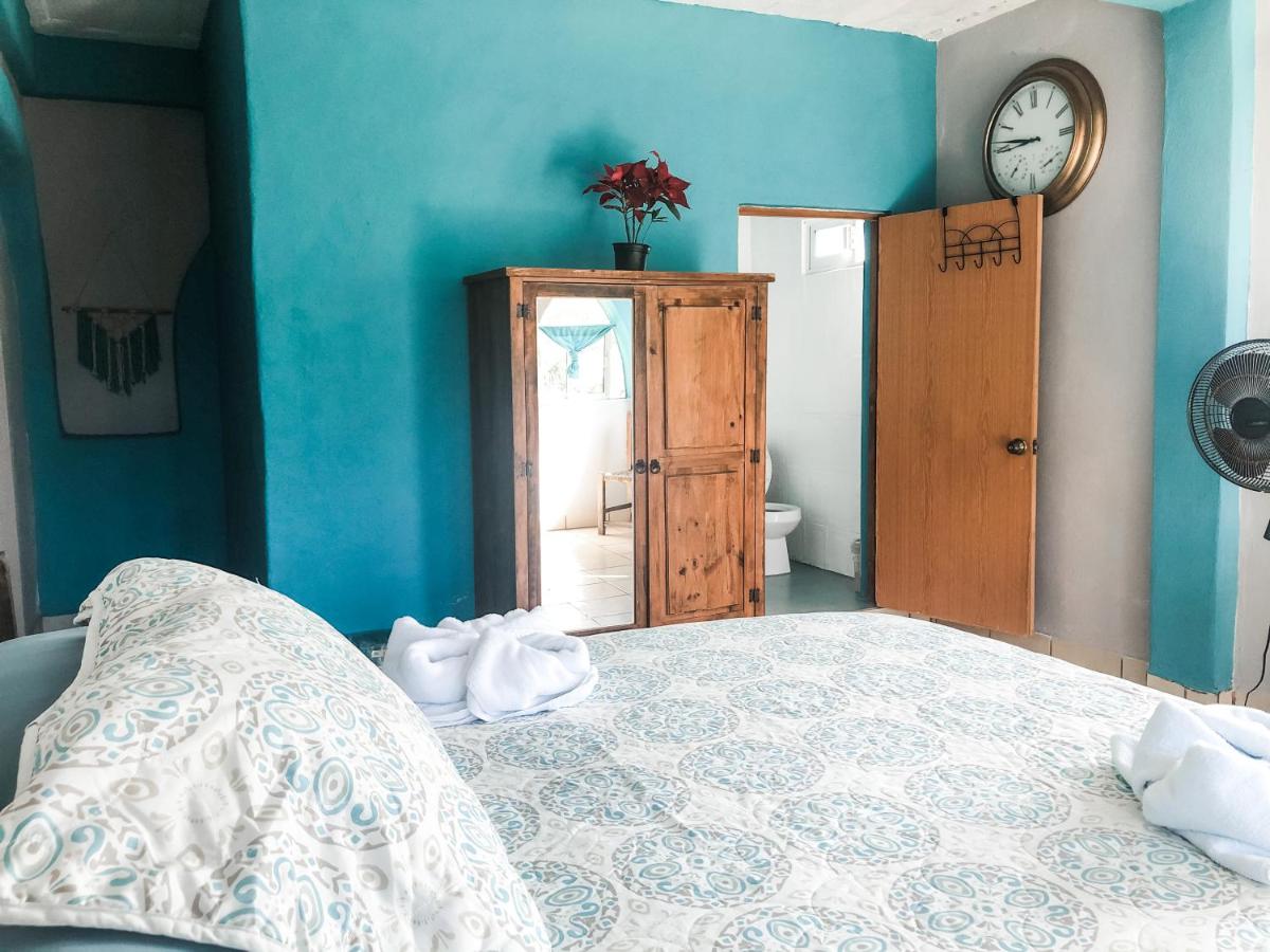 Queen Room with Balcony photo 1