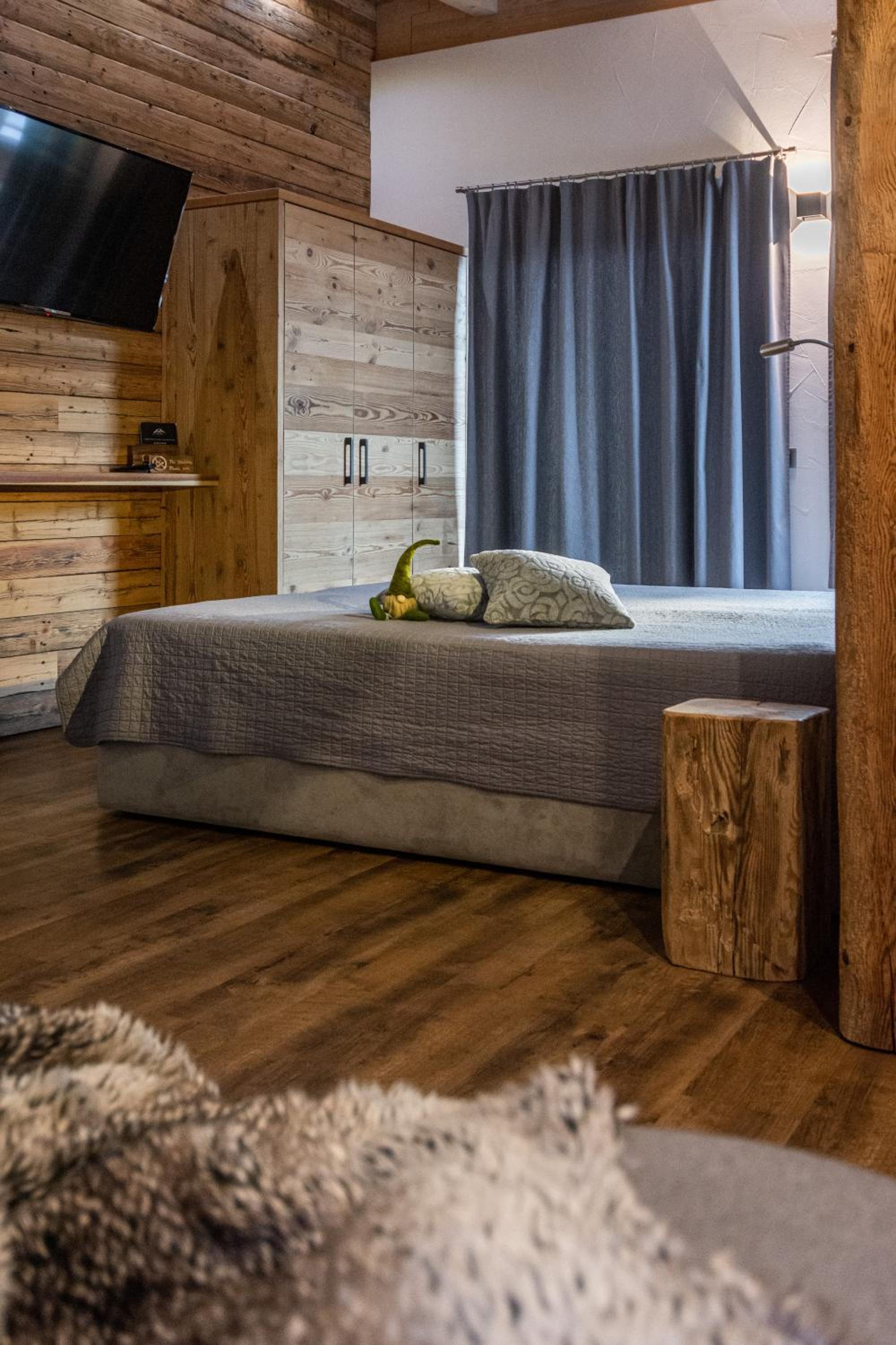 Quadruple Room with Mountain View - Photo 13