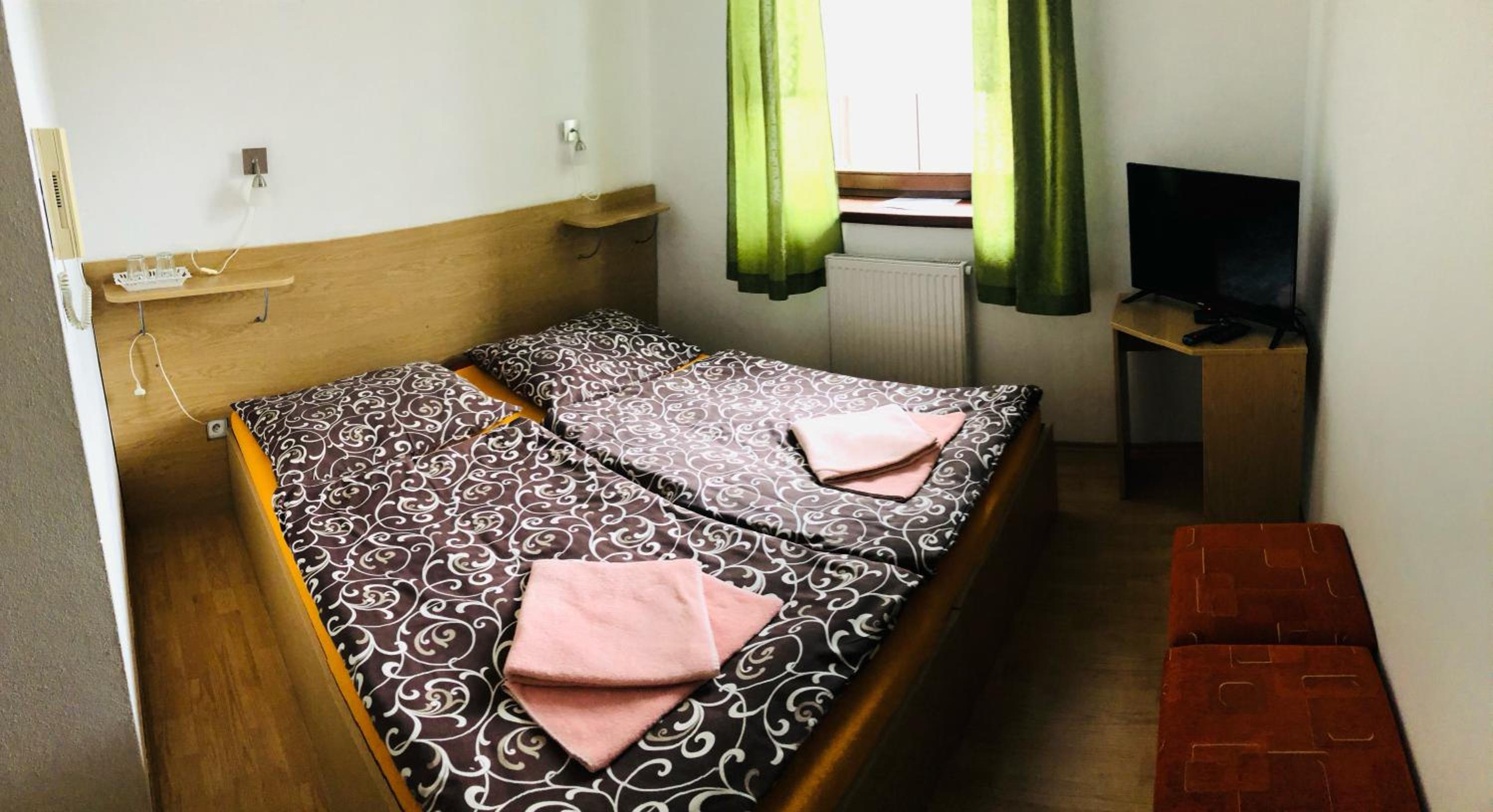 Double or Twin Room photo 1