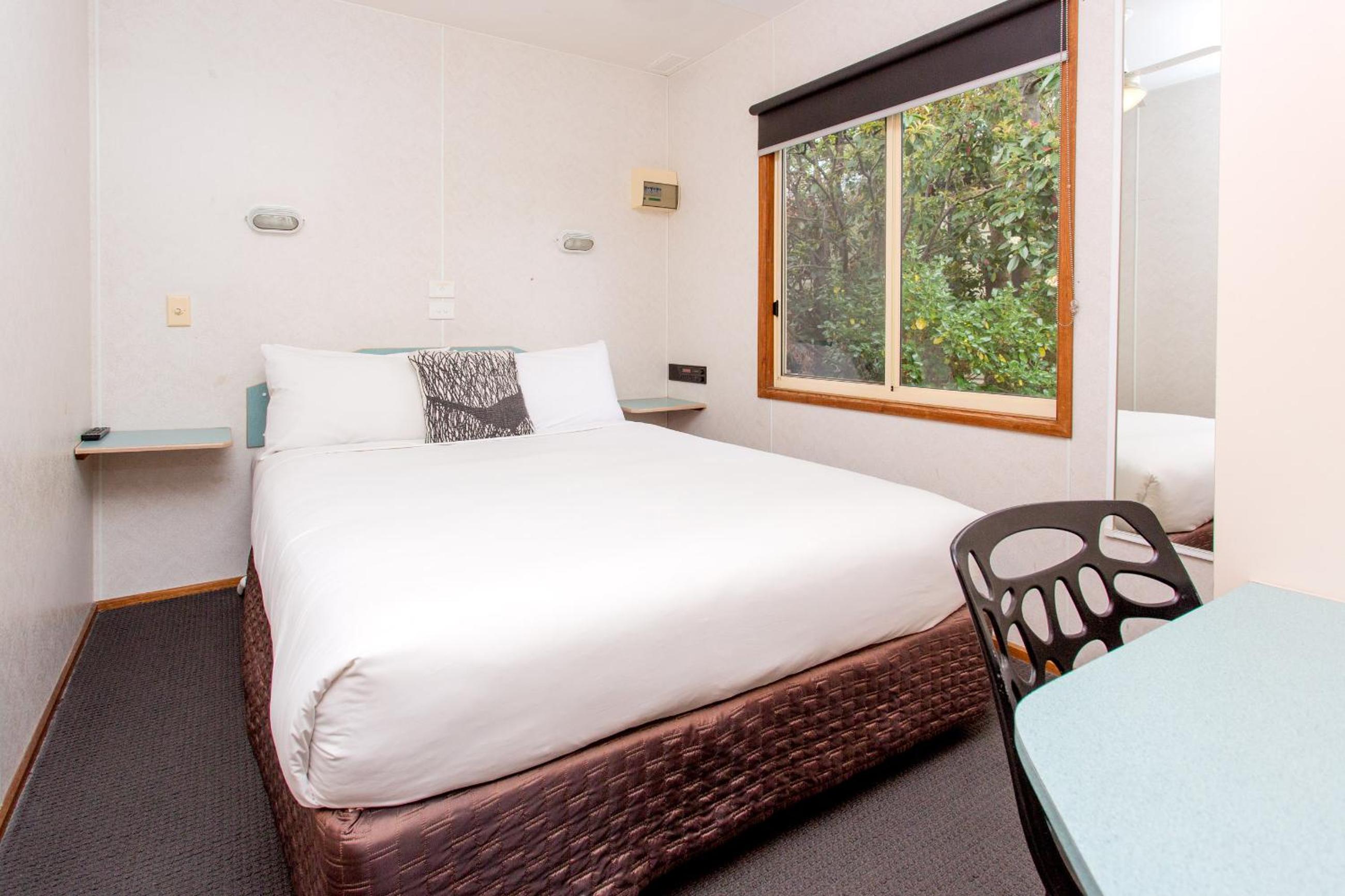 Two Bedroom Holiday Unit (5 Berth)