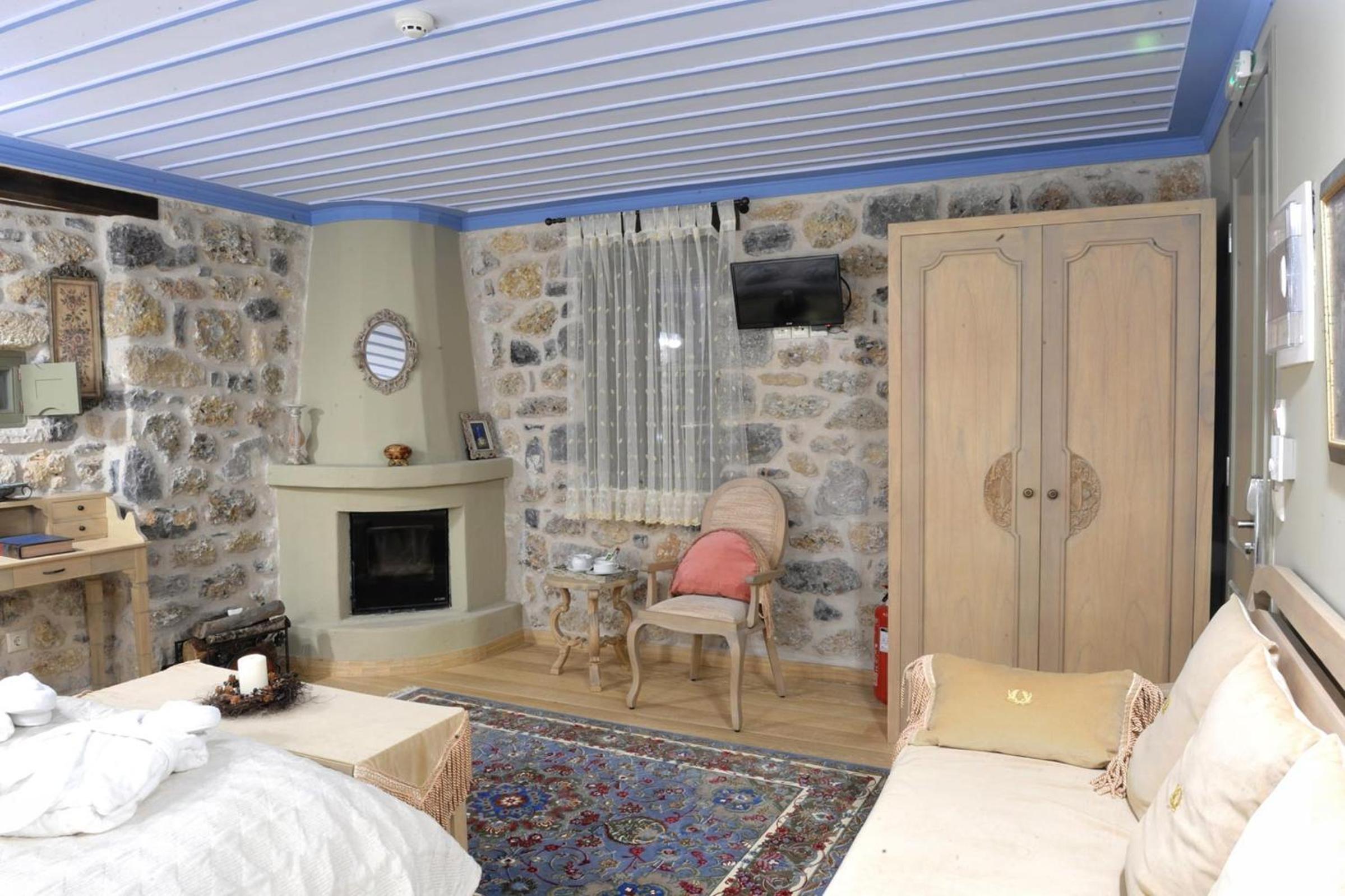 Deluxe Double Room photo 3
