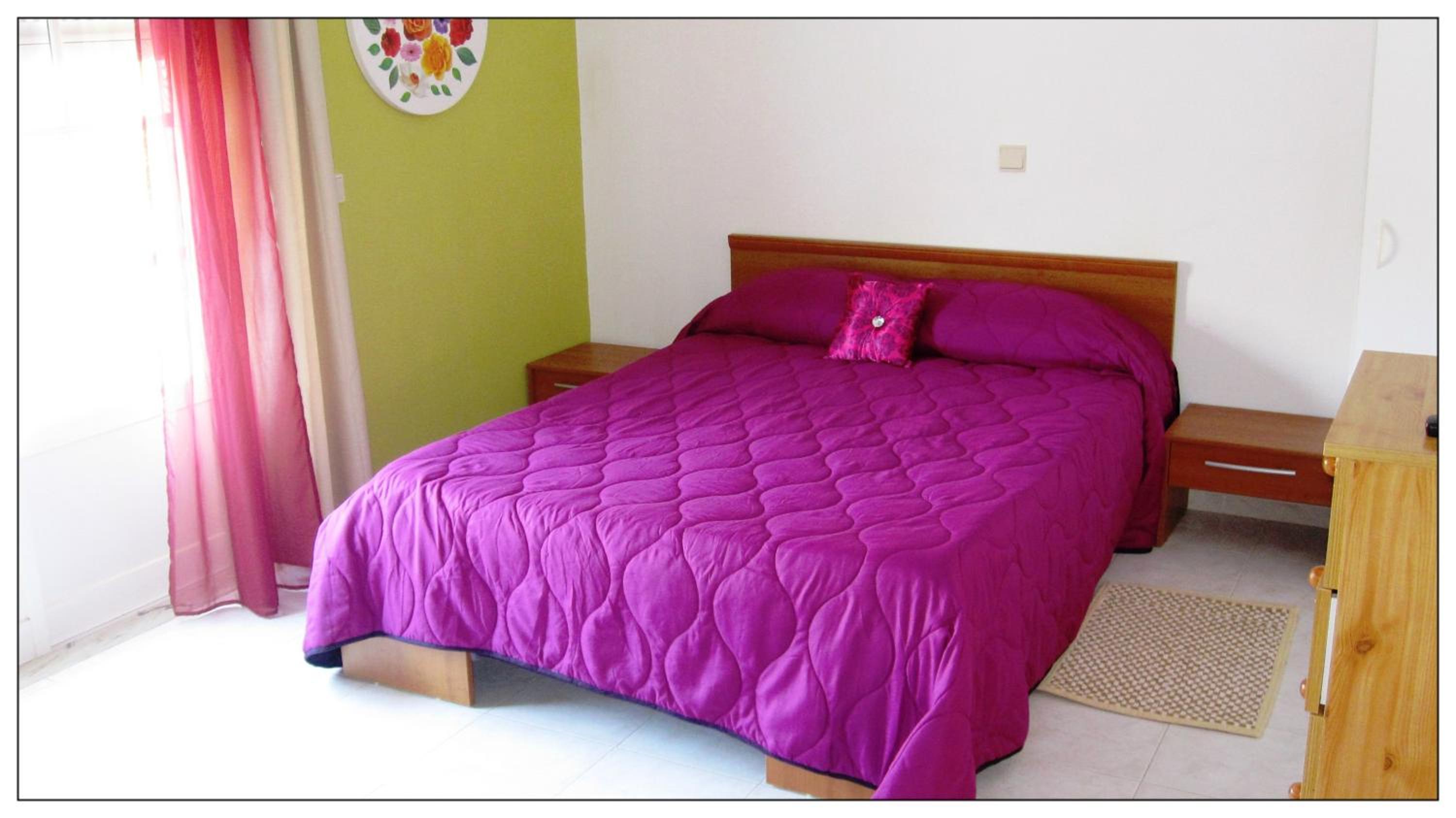 Studio (2 Adults) - Photo 1