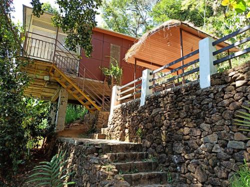 Deluxe Double or Twin Room with Mountain View - Photo 3