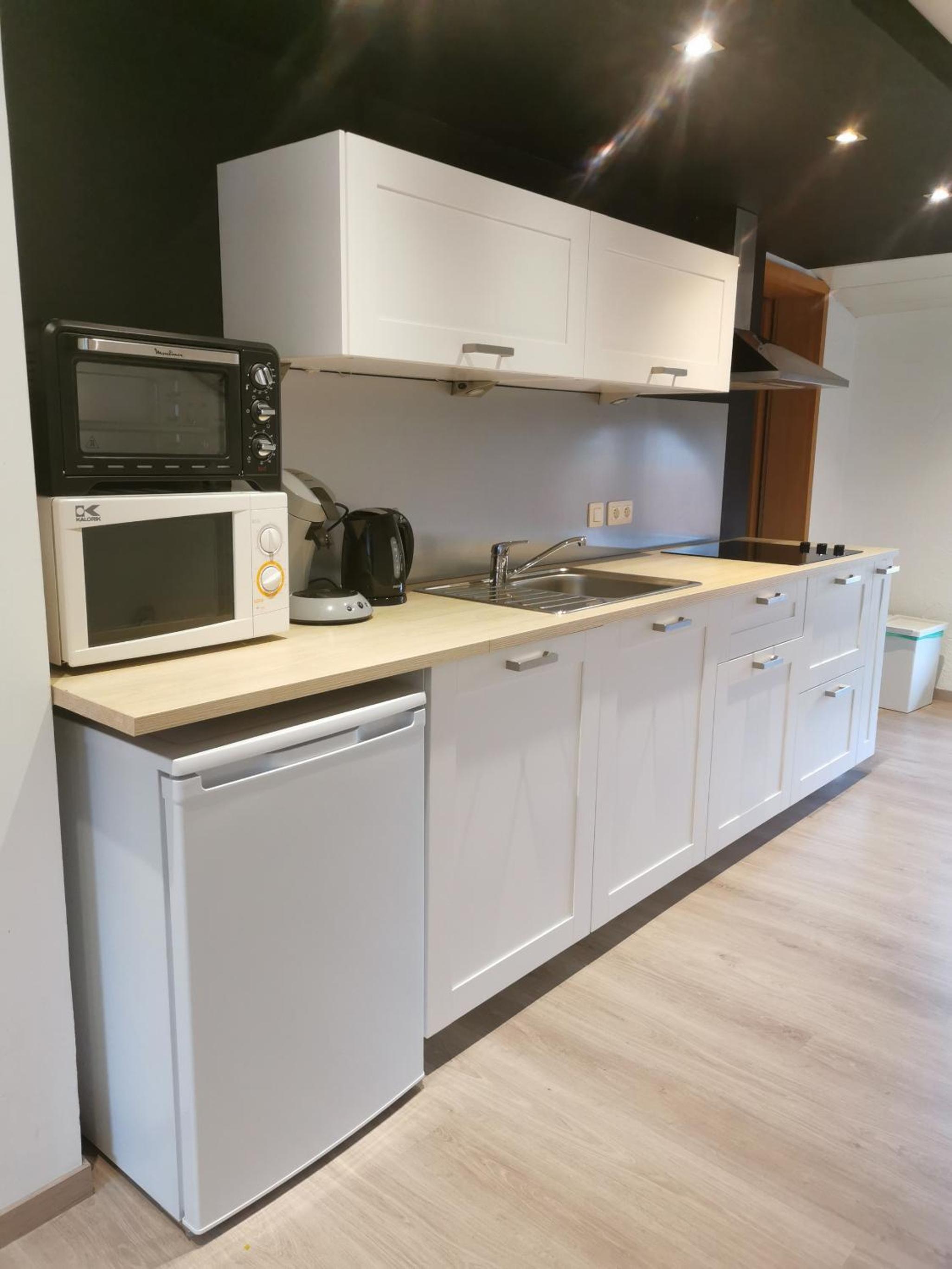 Apartment - Photo 3