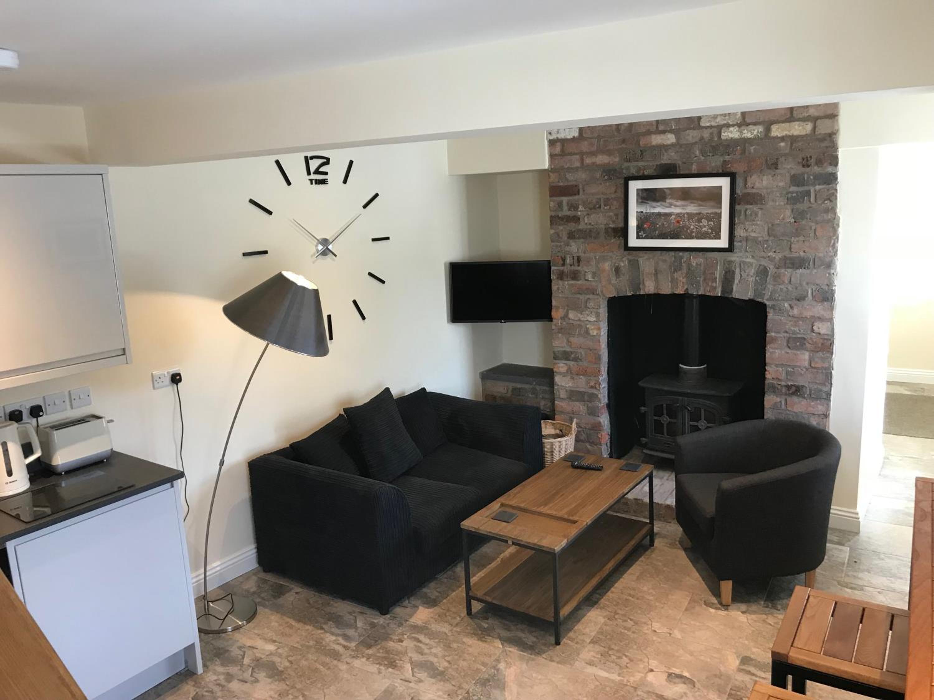 Three-Bedroom House photo 1