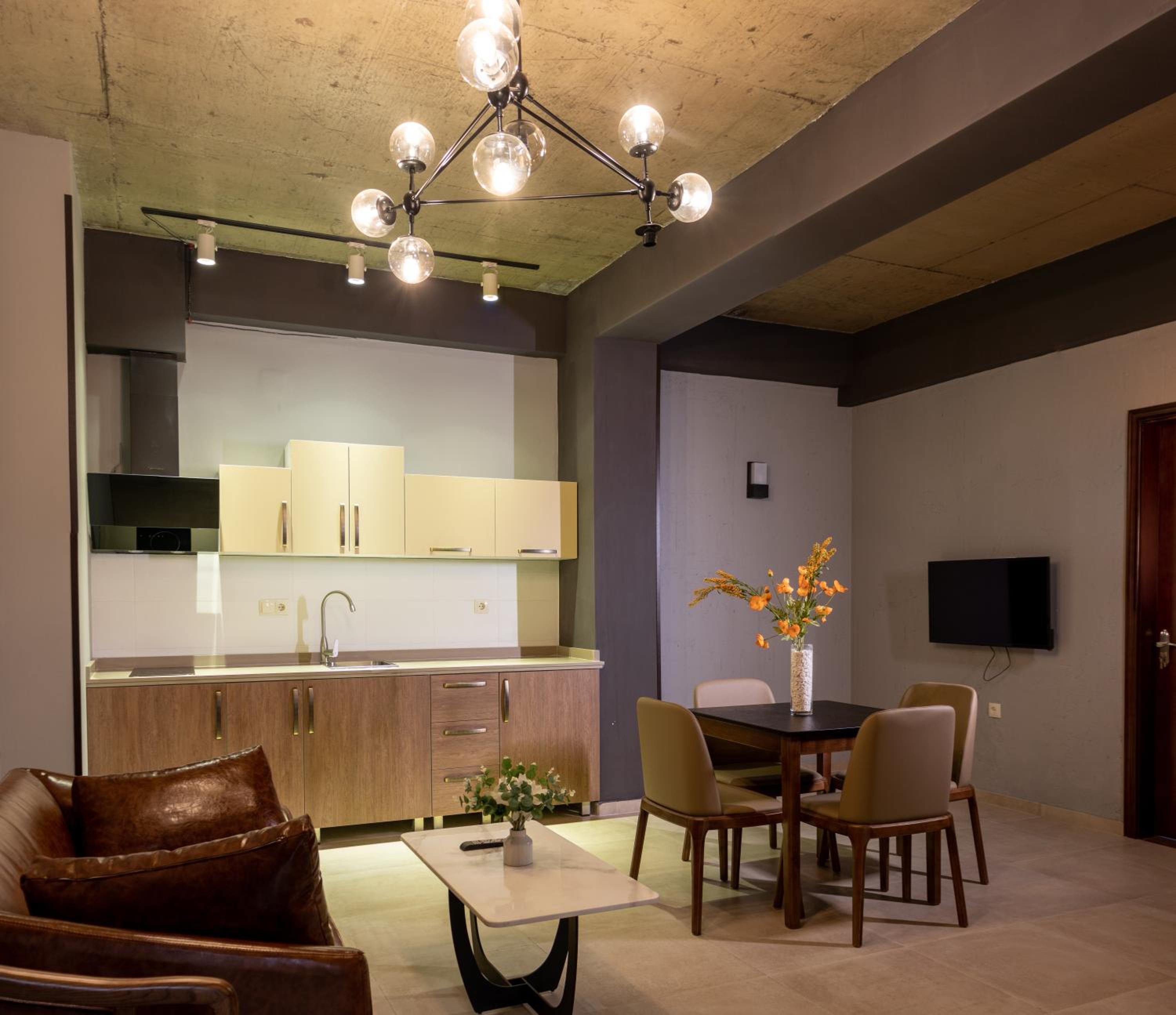 Two-Bedroom Apartment - Photo 7
