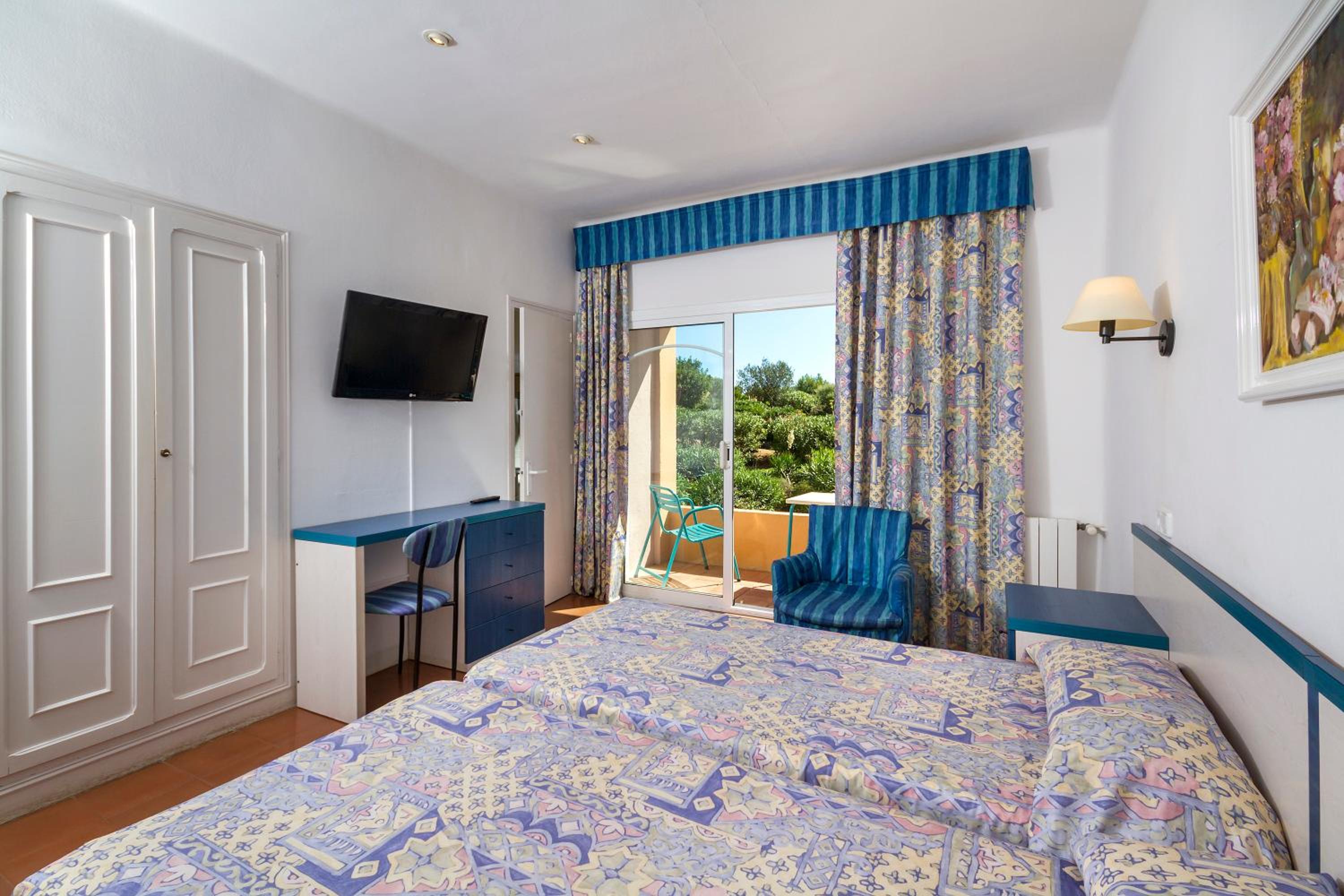 Double Room with Sea View photo 3