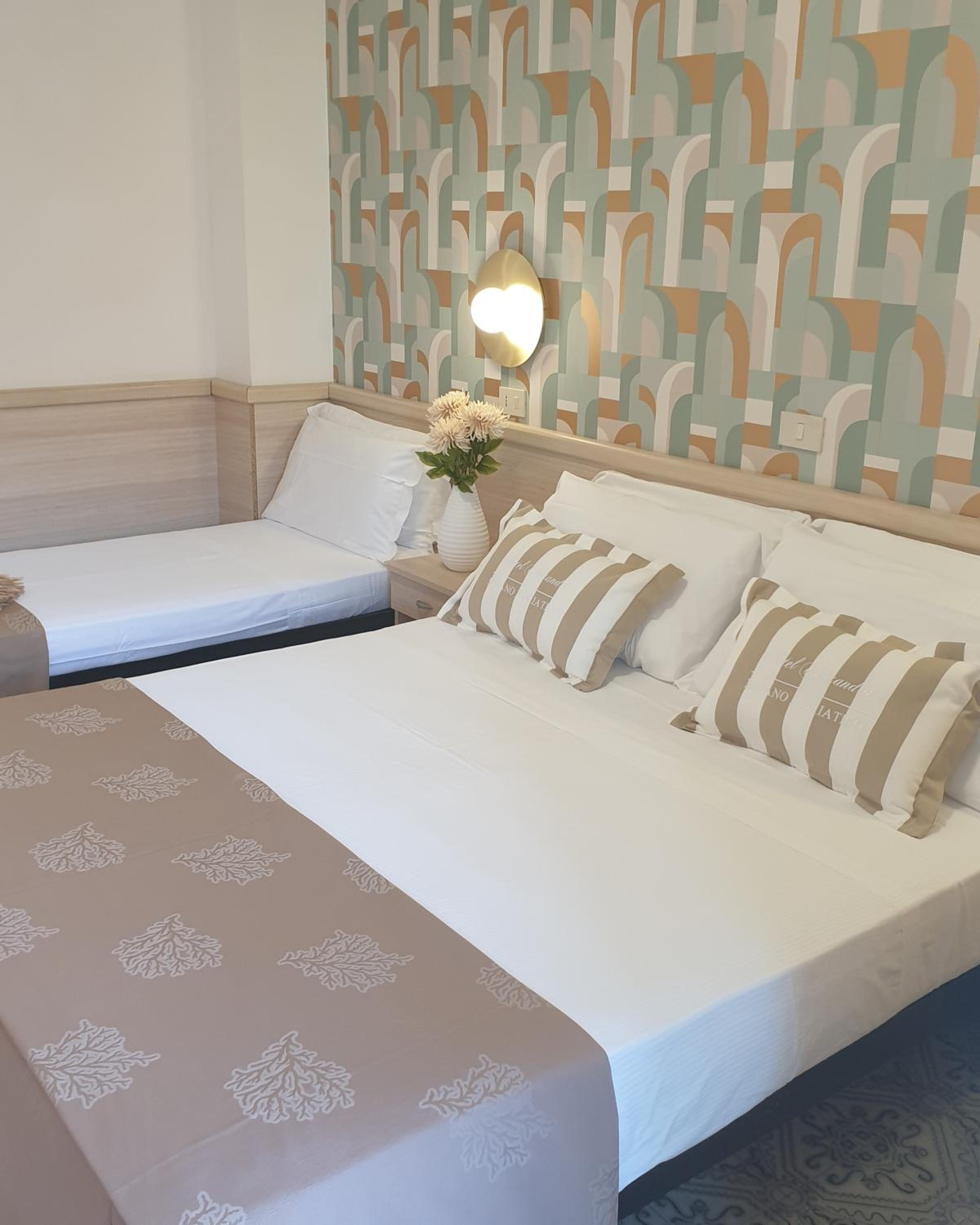 Economy Triple Room with Partial Sea View