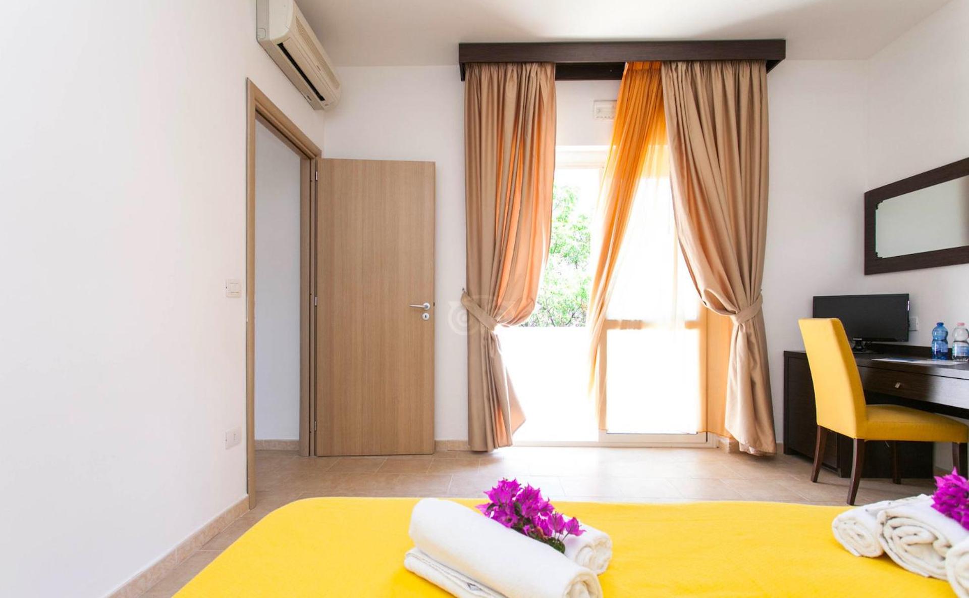 Standard Quadruple Room - Photo 24