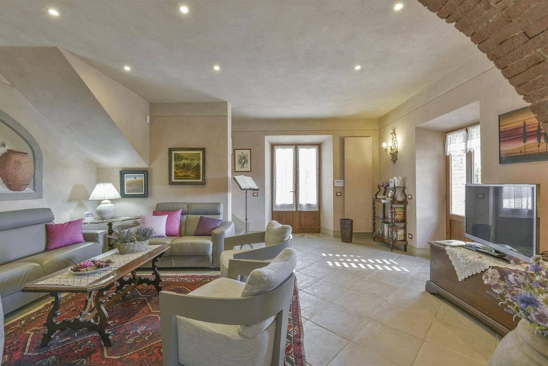 Three-Bedroom Villa photo 1