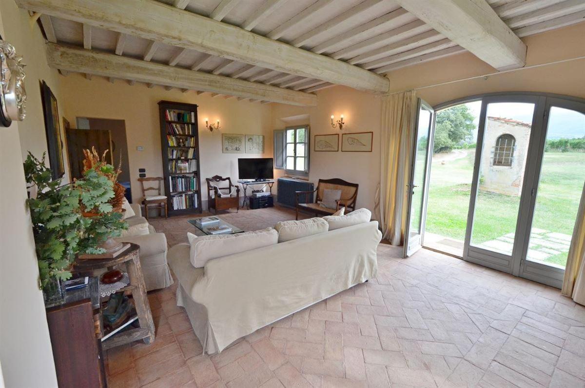 Four-Bedroom Villa photo 1