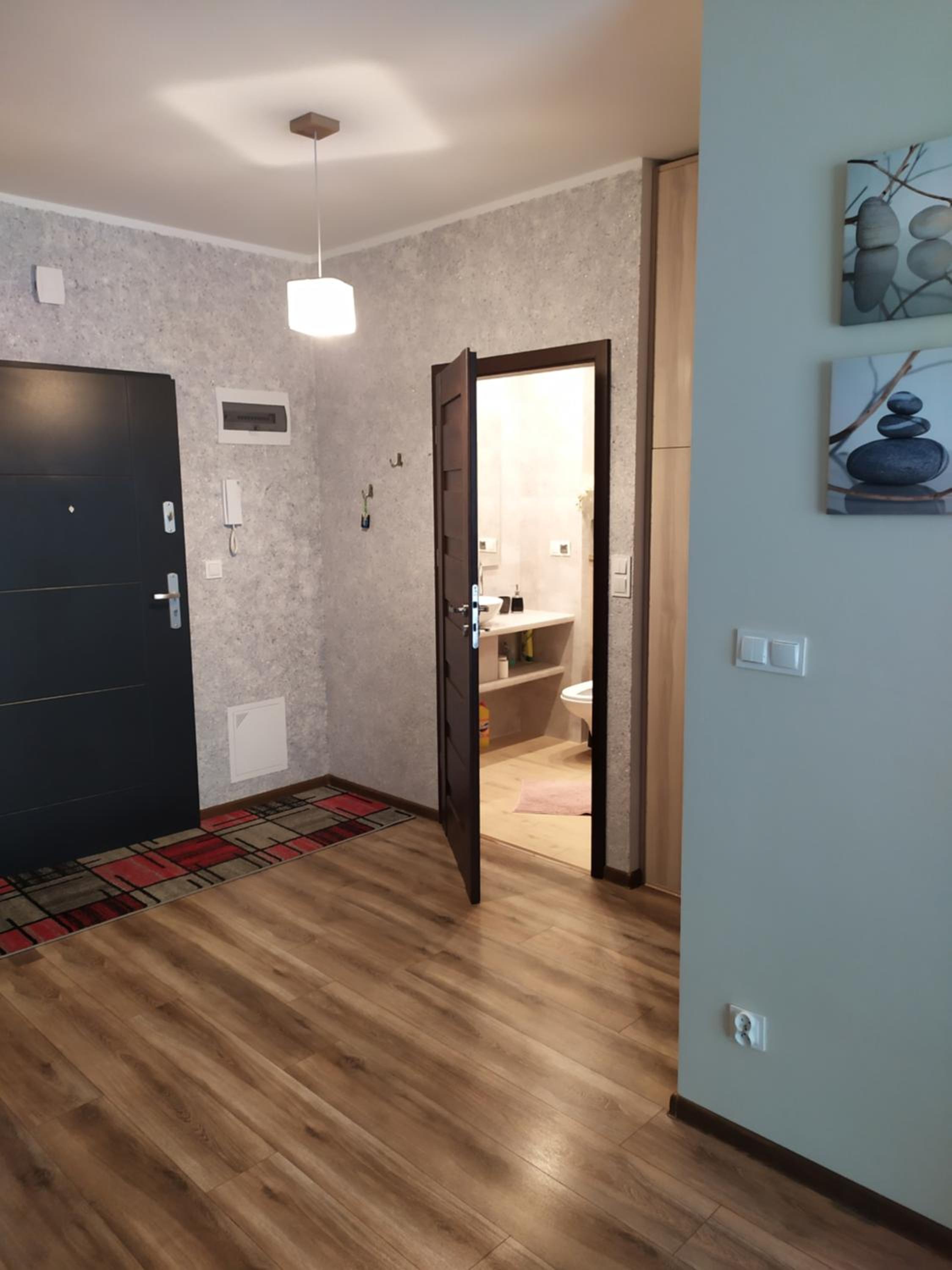 Apartment - Photo 2
