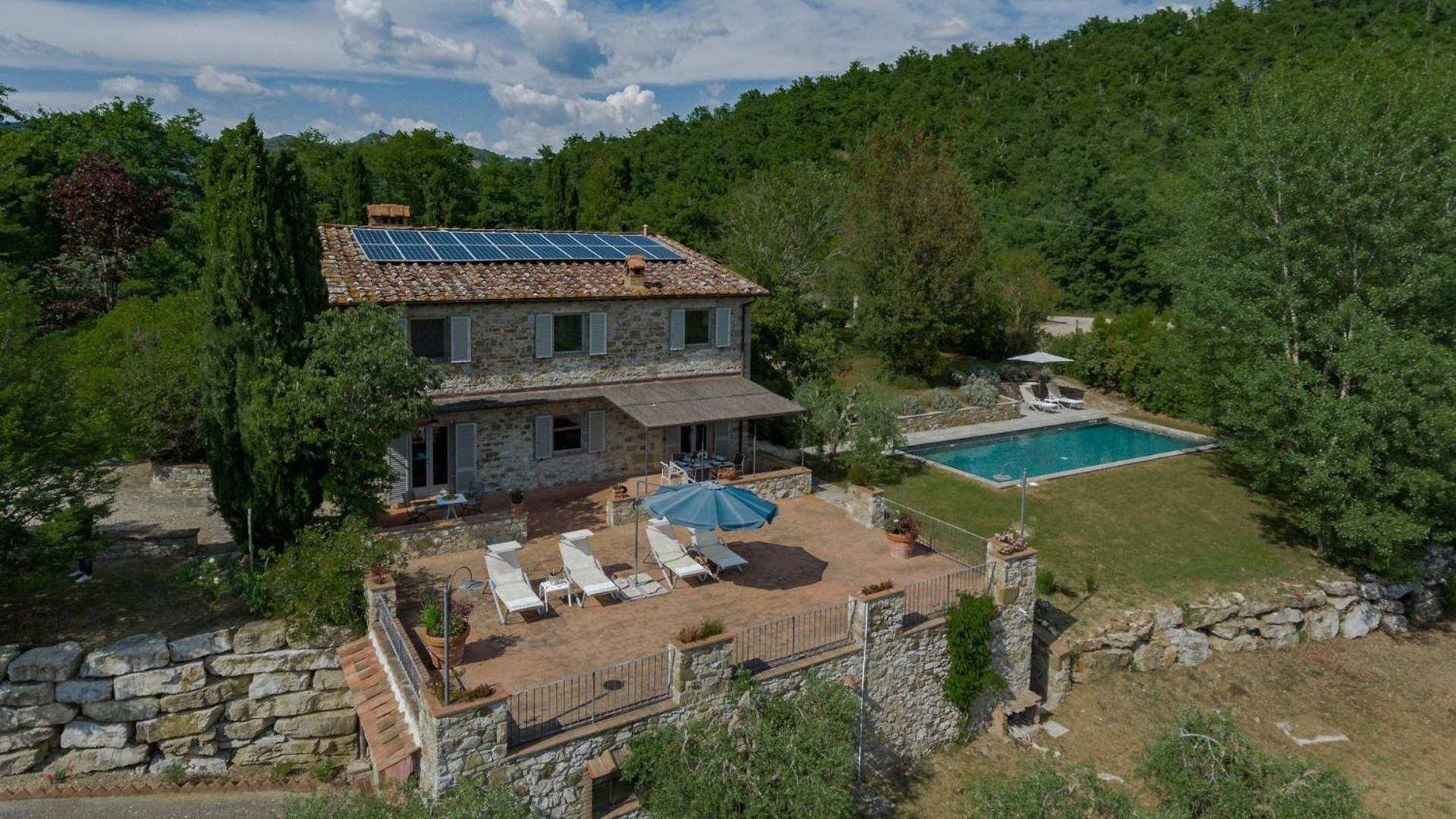 Three-Bedroom Villa photo 3