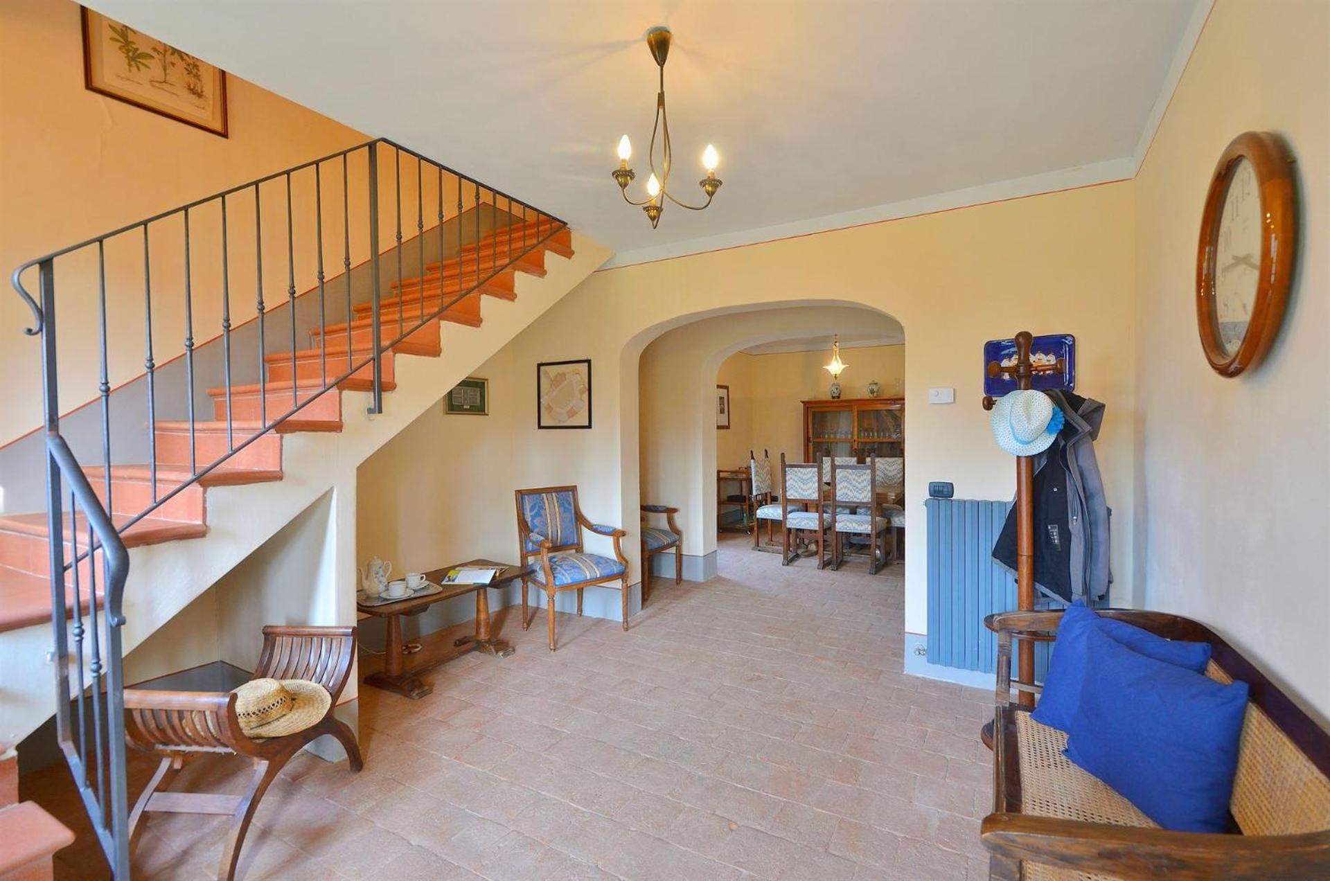 Six-Bedroom Villa 