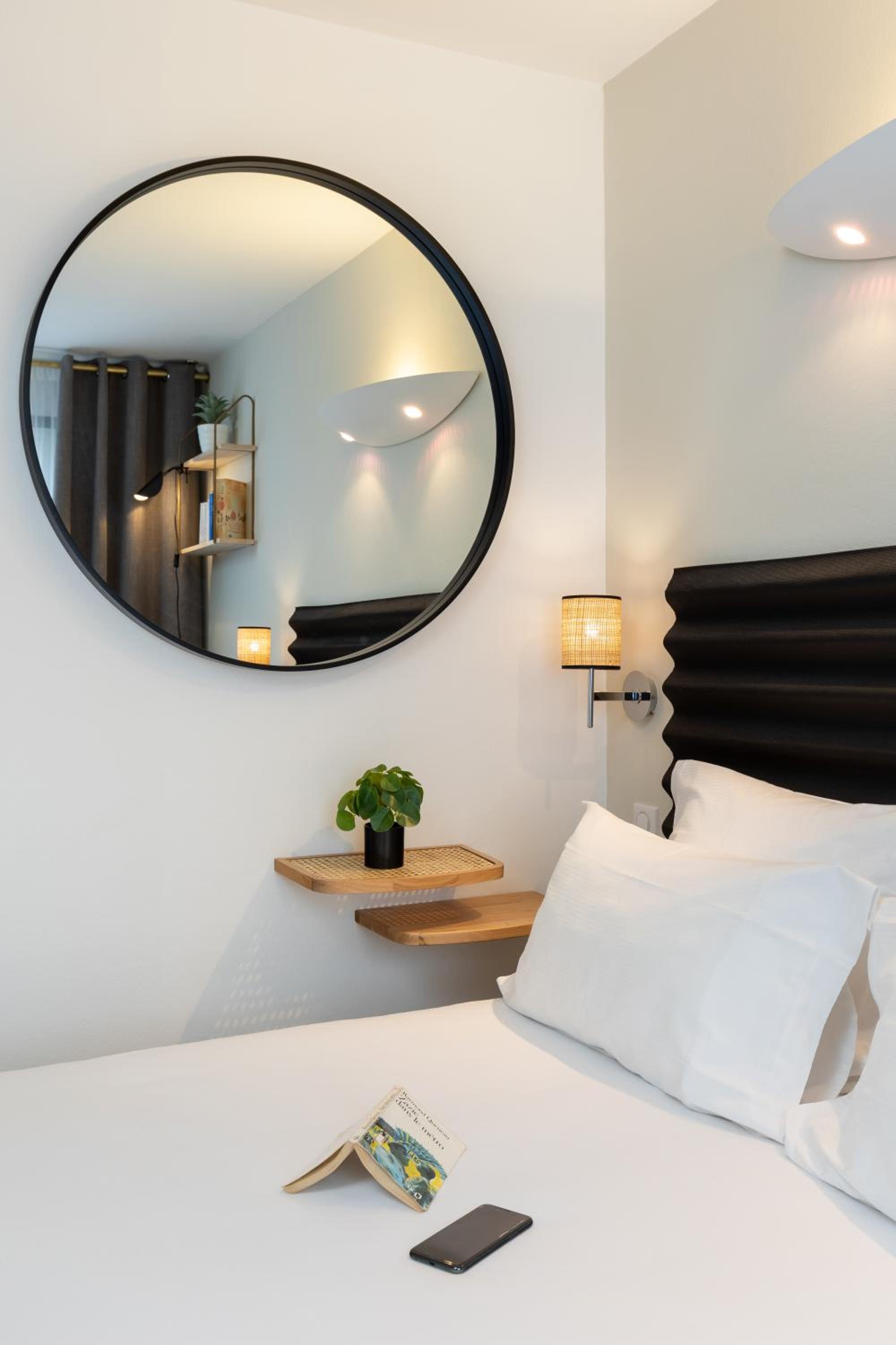 Connecting Family Suite