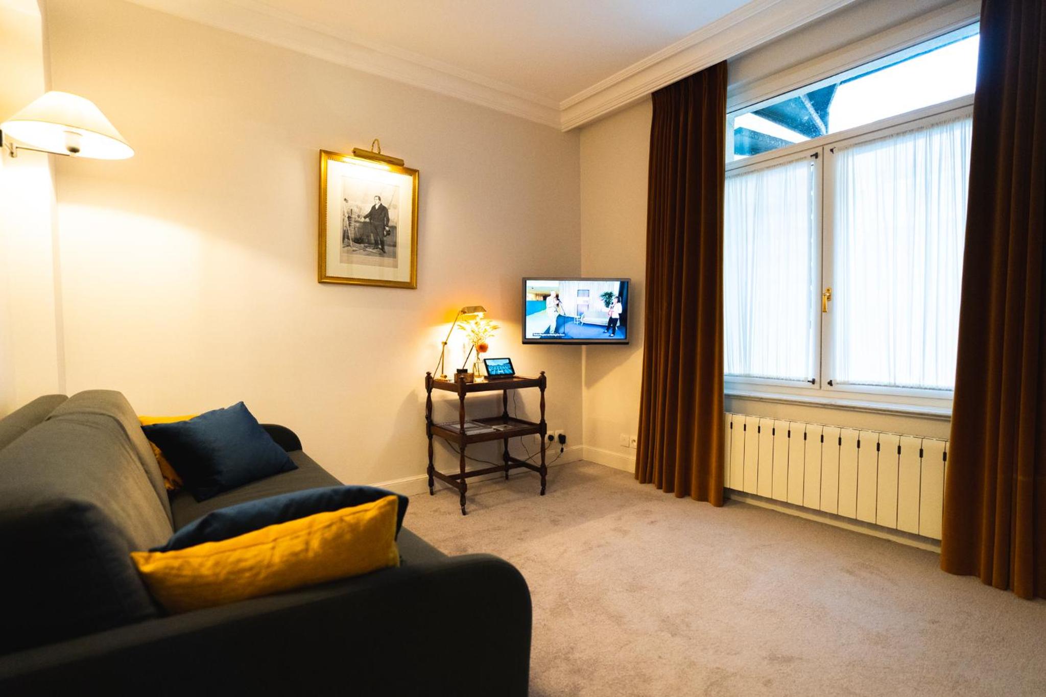 Junior Suite with Sofa Bed photo 2