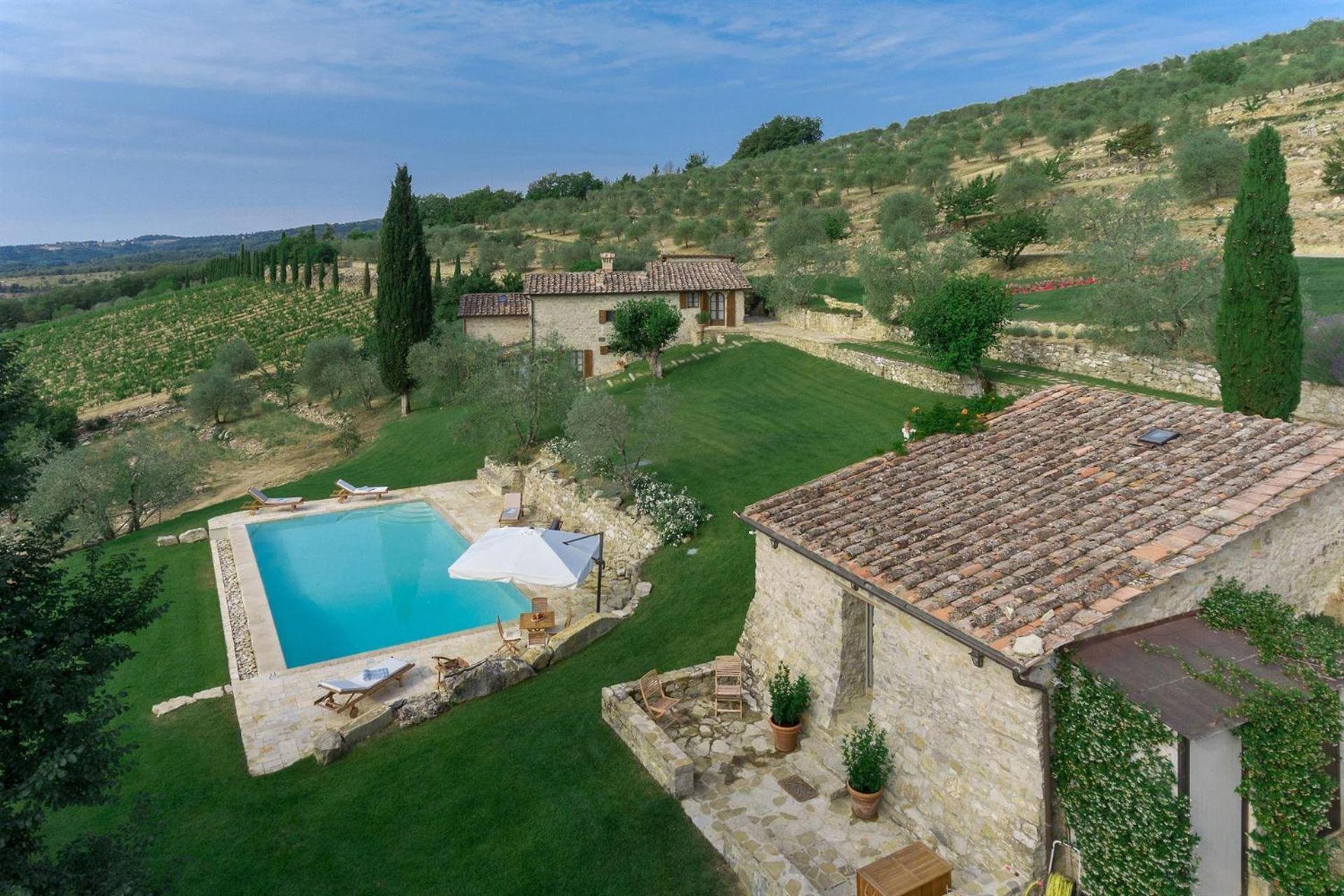 Four-Bedroom Villa photo 2