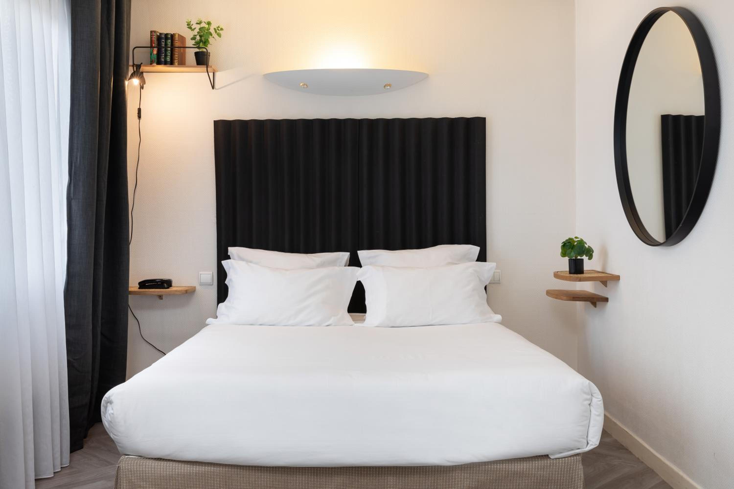 Superior Quadruple Room - Photo 1