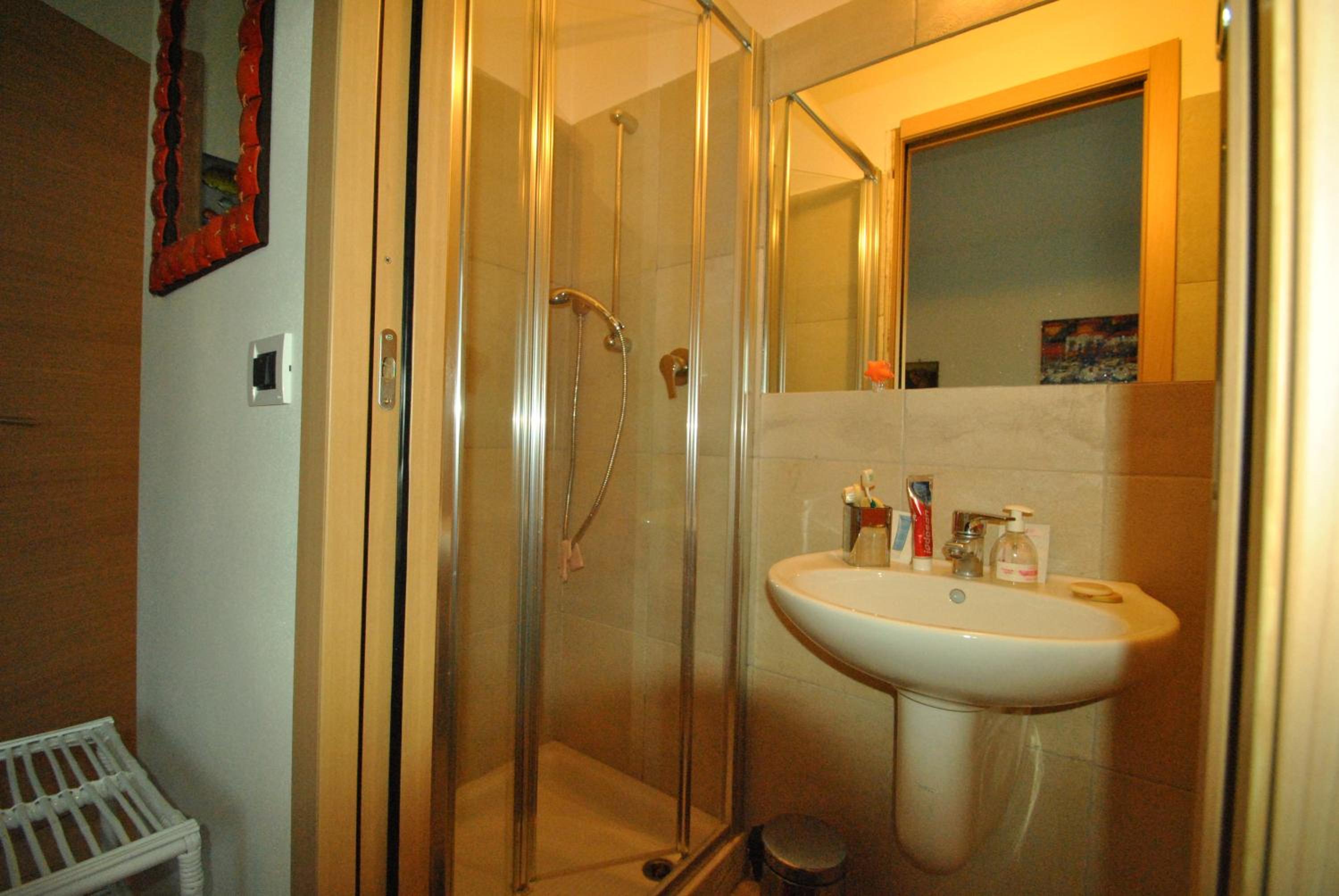 Two-Bedroom Apartment (4 Adults) - Ground Floor photo 2