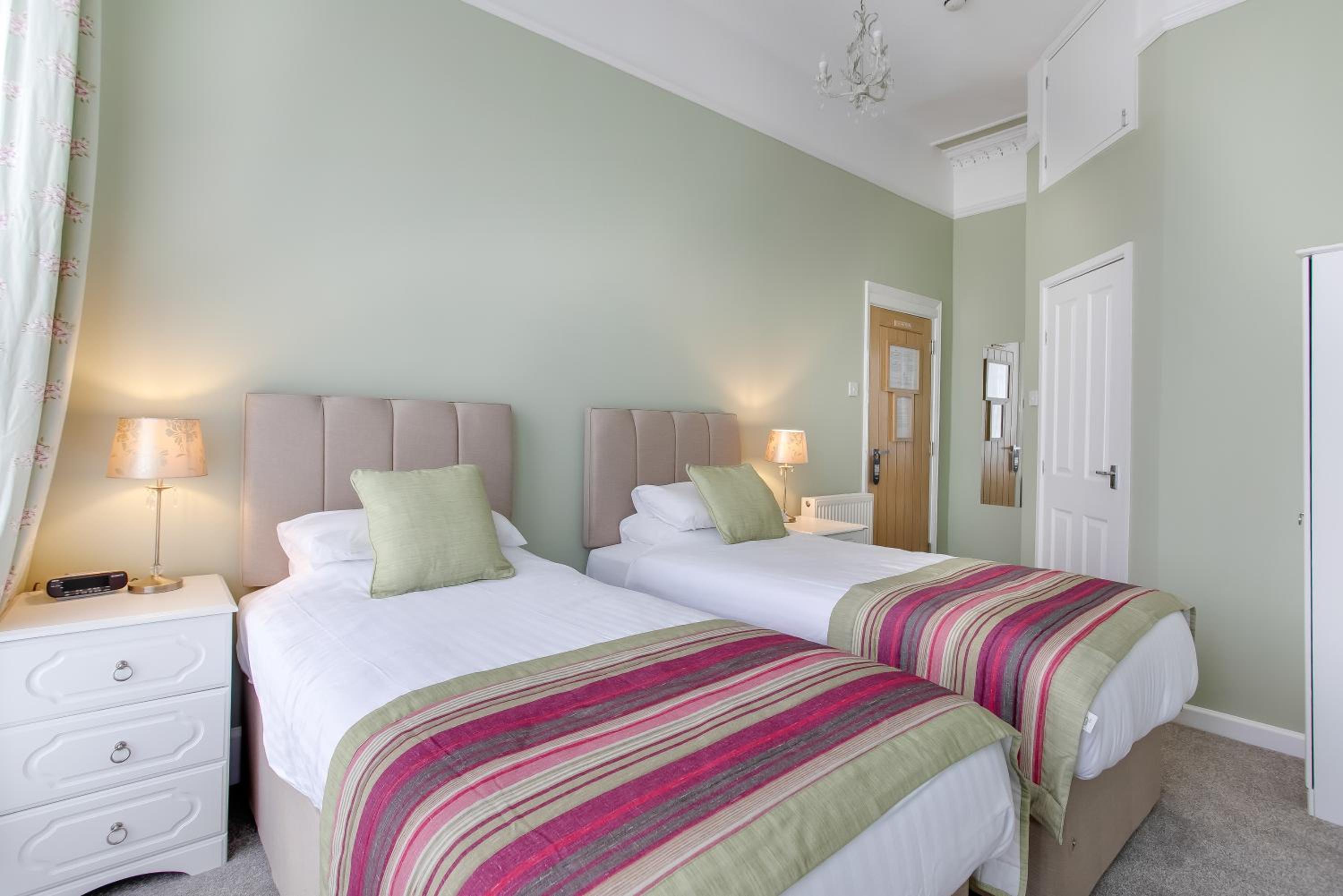 Twin Room photo 1