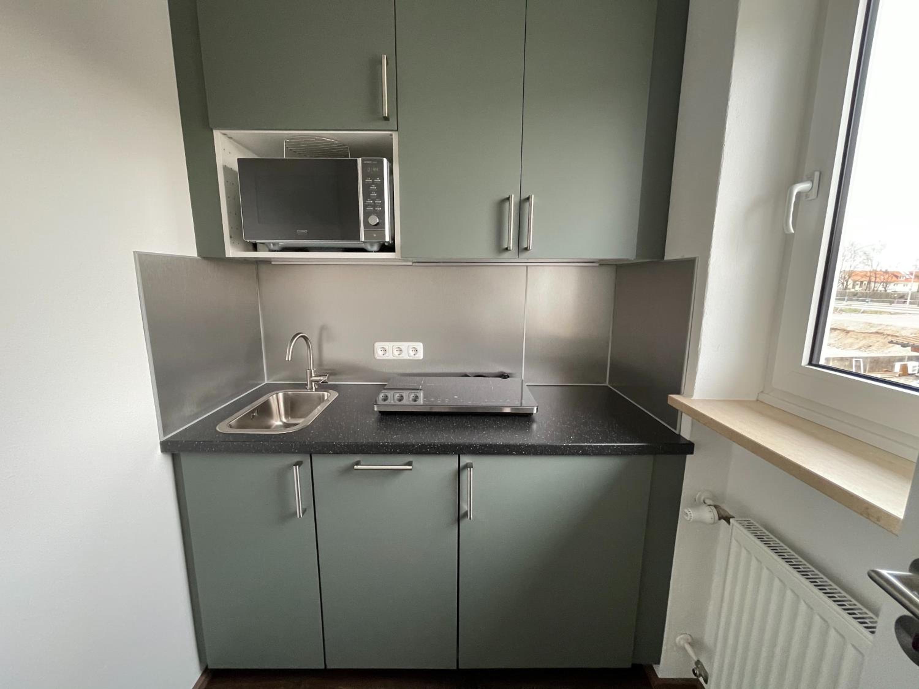 Longstay Studio mit Kitchenette & Balkon photo 2