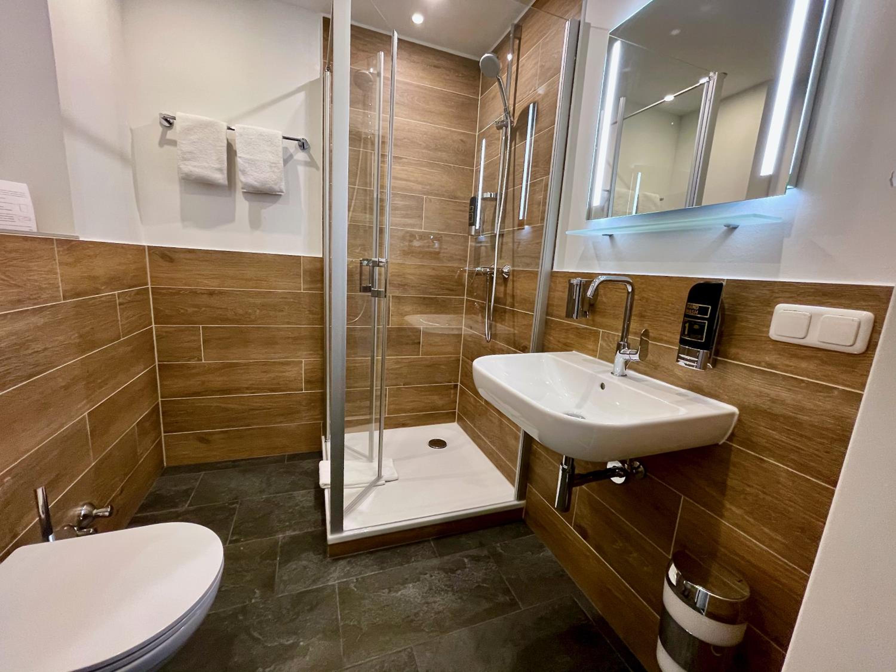 Longstay Studio mit Kitchenette & Balkon photo 3