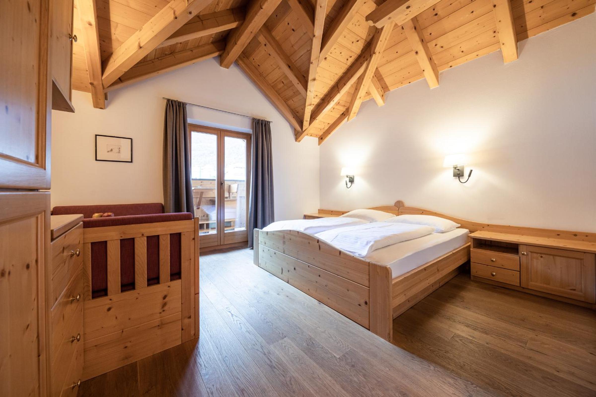 Double Room with Mountain View