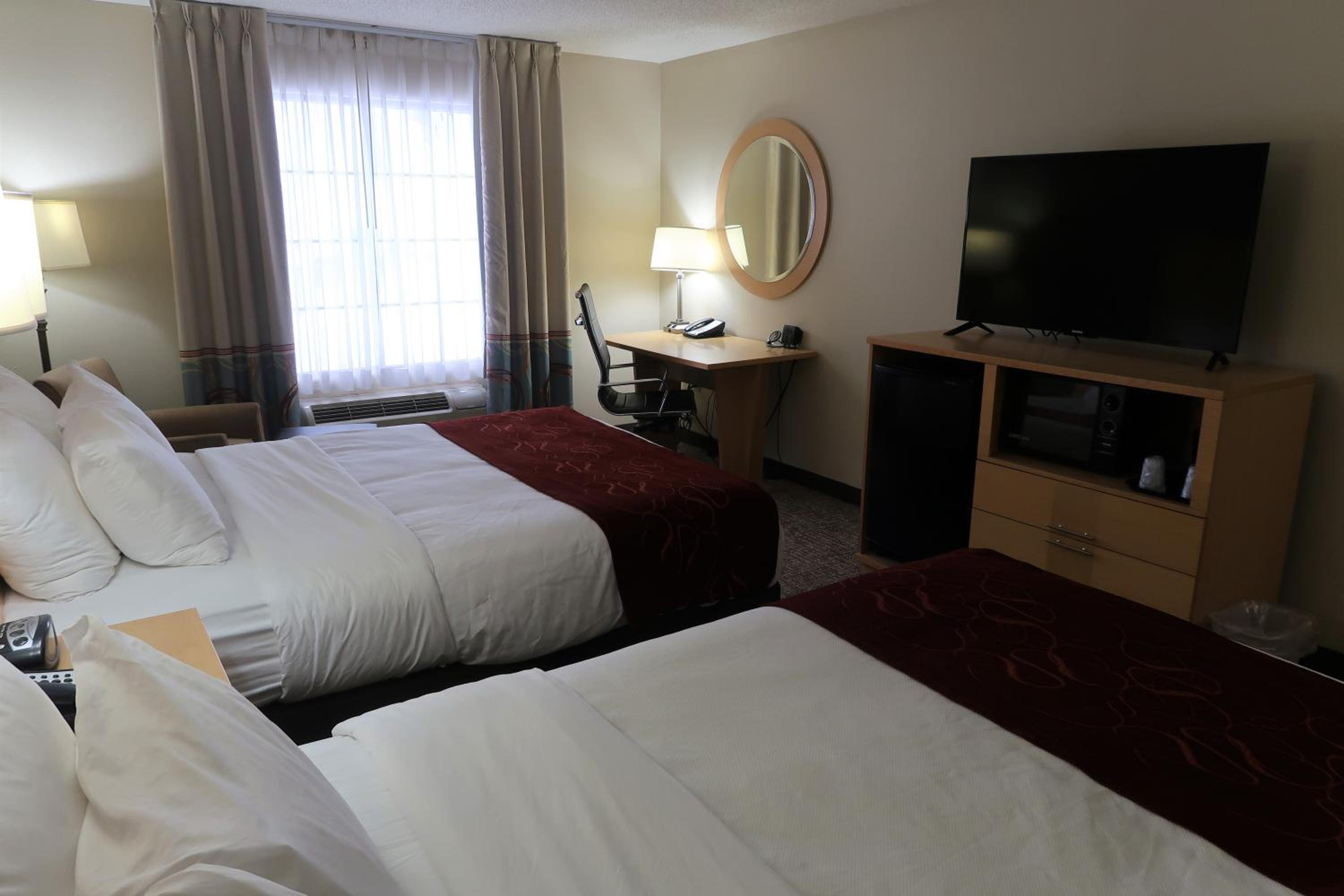 Superior Queen Room with Two Queen Beds - Non-Smoking - Photo 1