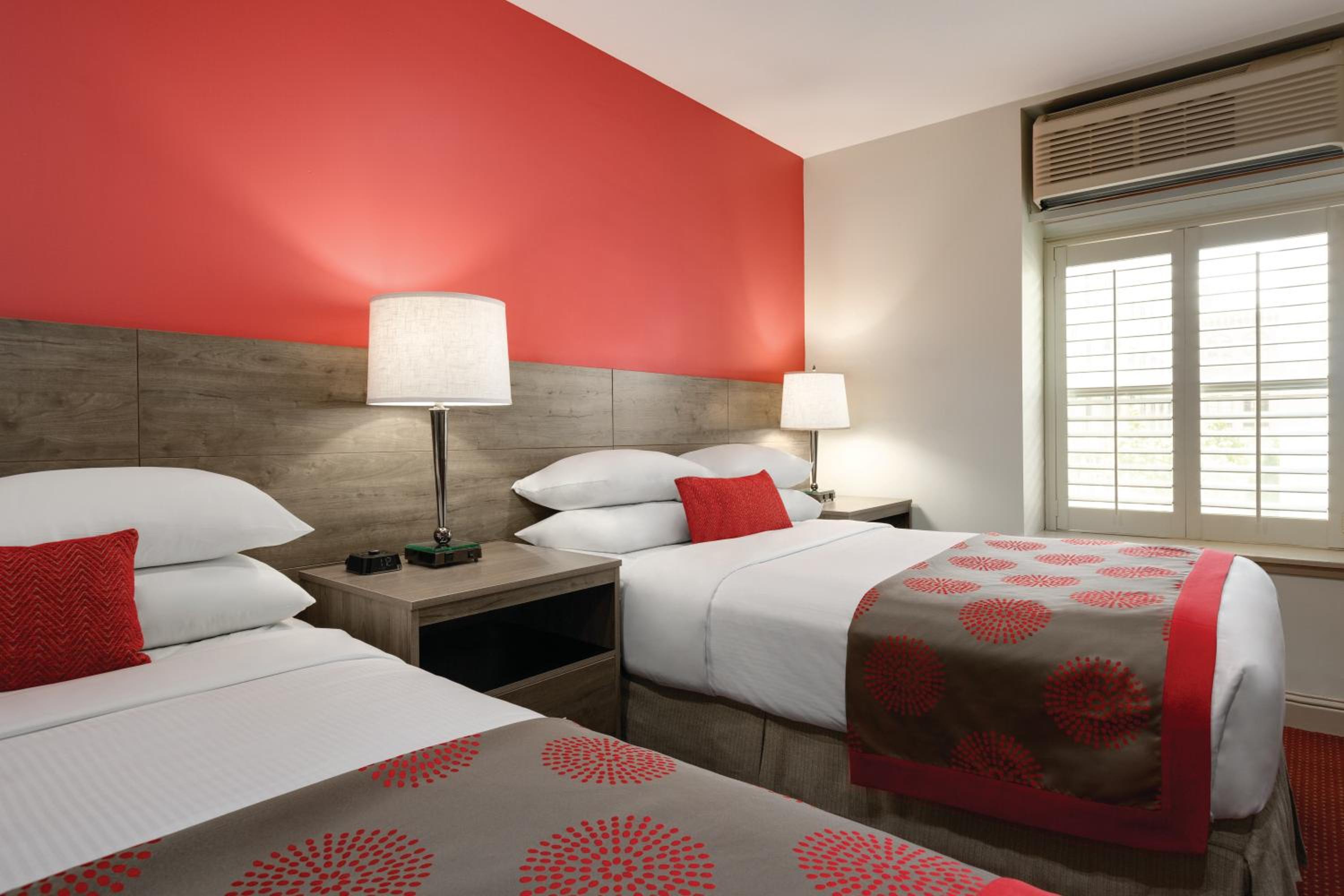 Double Room with Two Double Beds - Non-Smoking - Photo 1