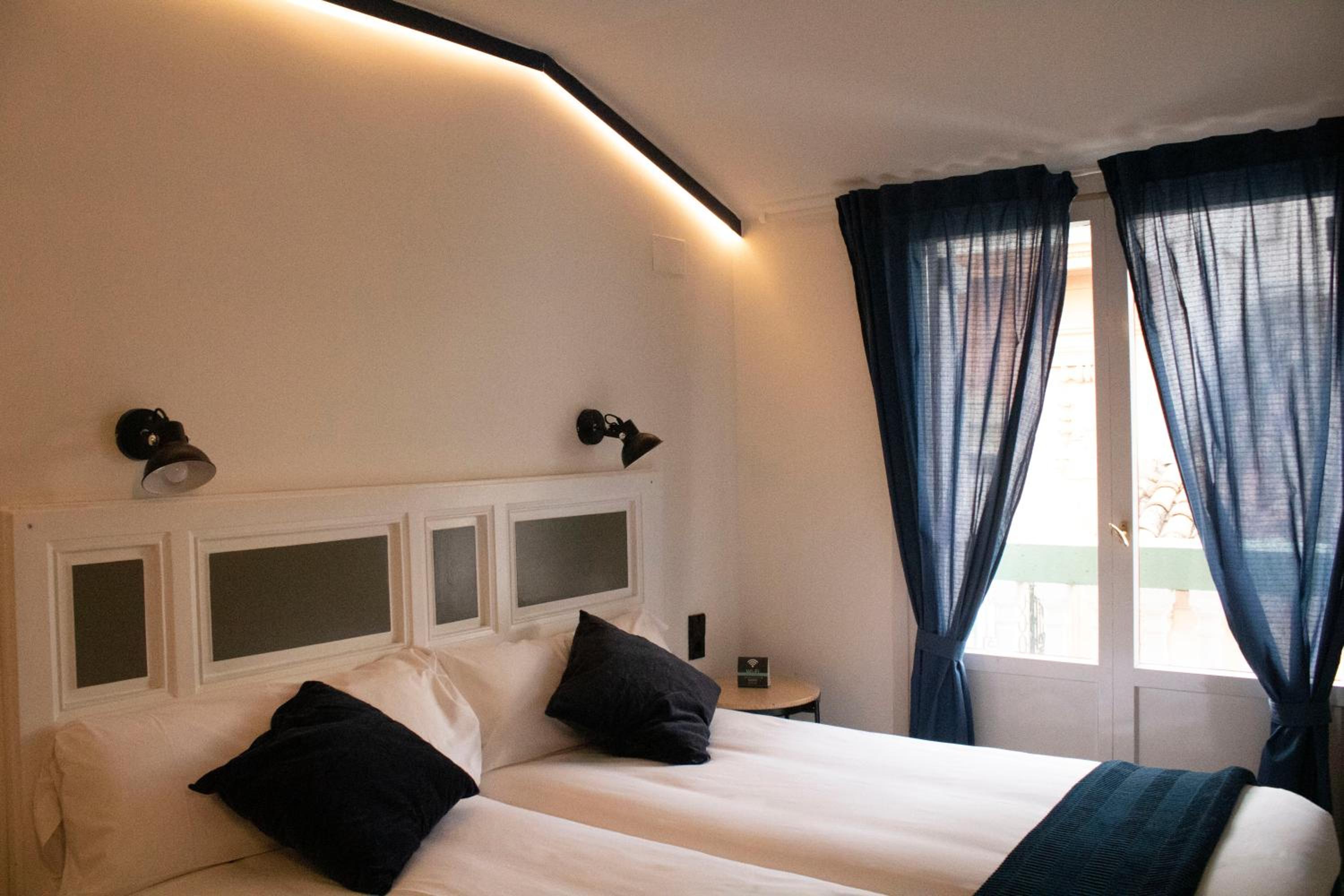 Habitación Doble Estándar o con Dos Camas Individuales.
