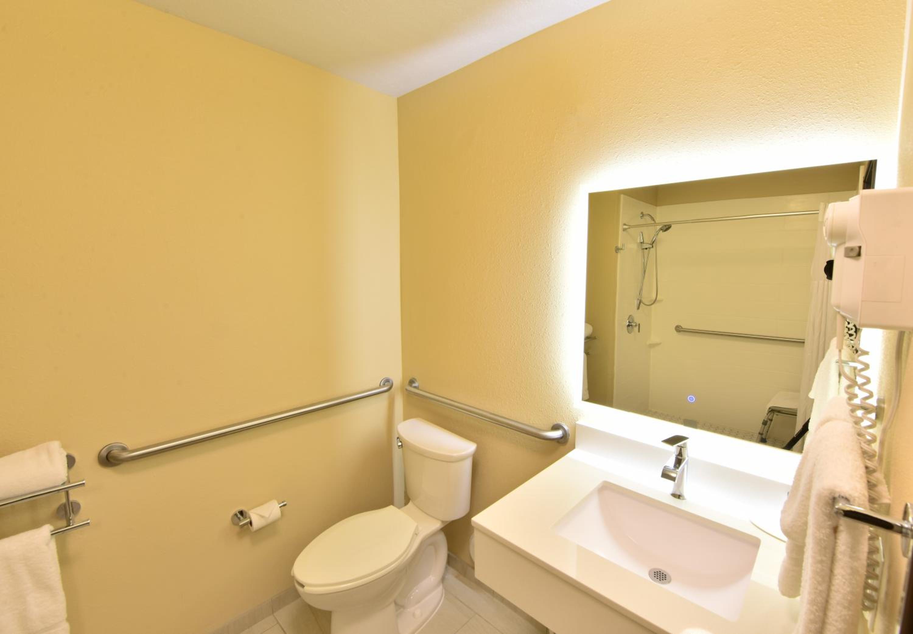 King Room - Mobility Access/Non-Smoking - Photo 2