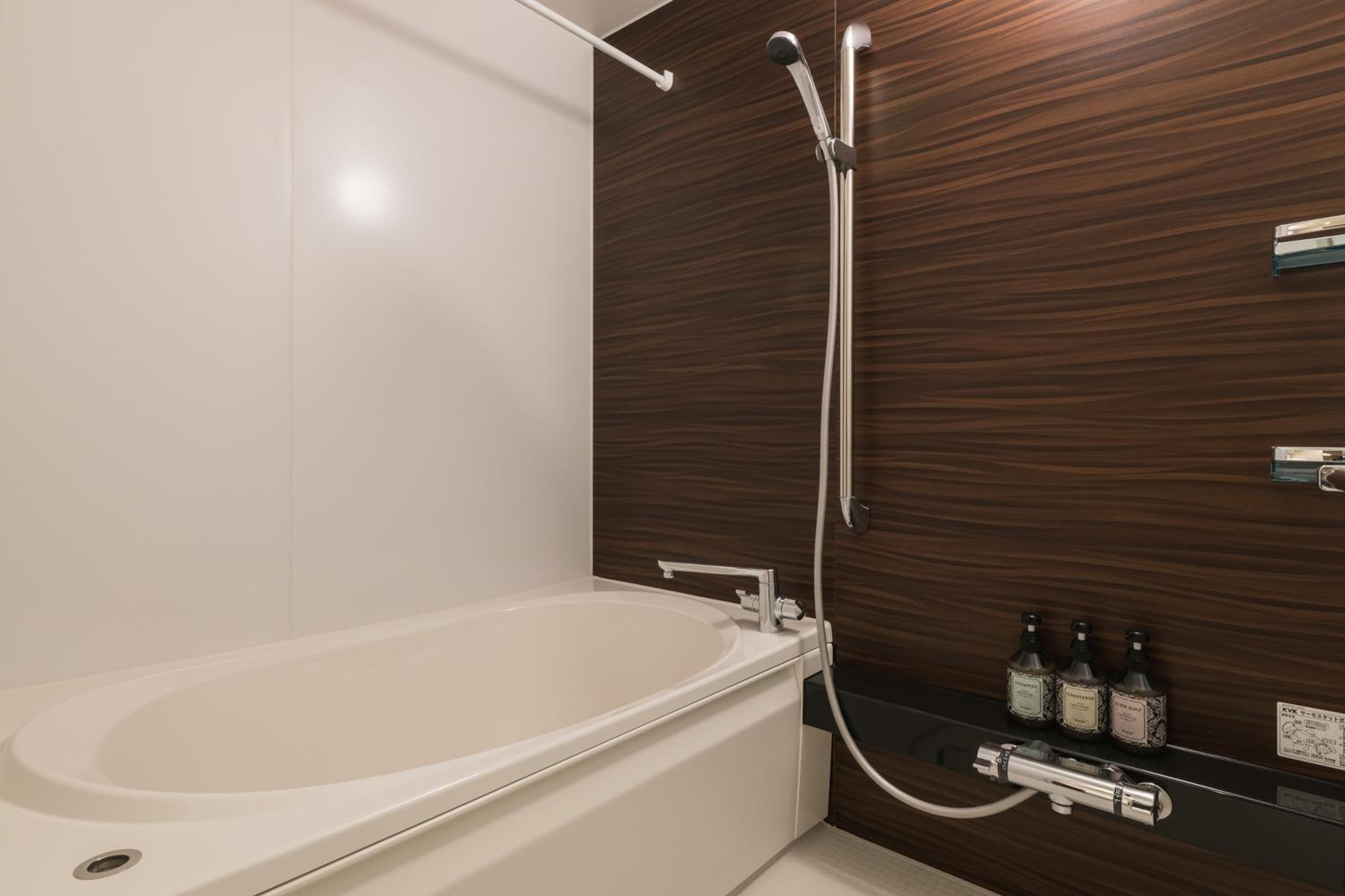 Standard Triple Room - Photo 5