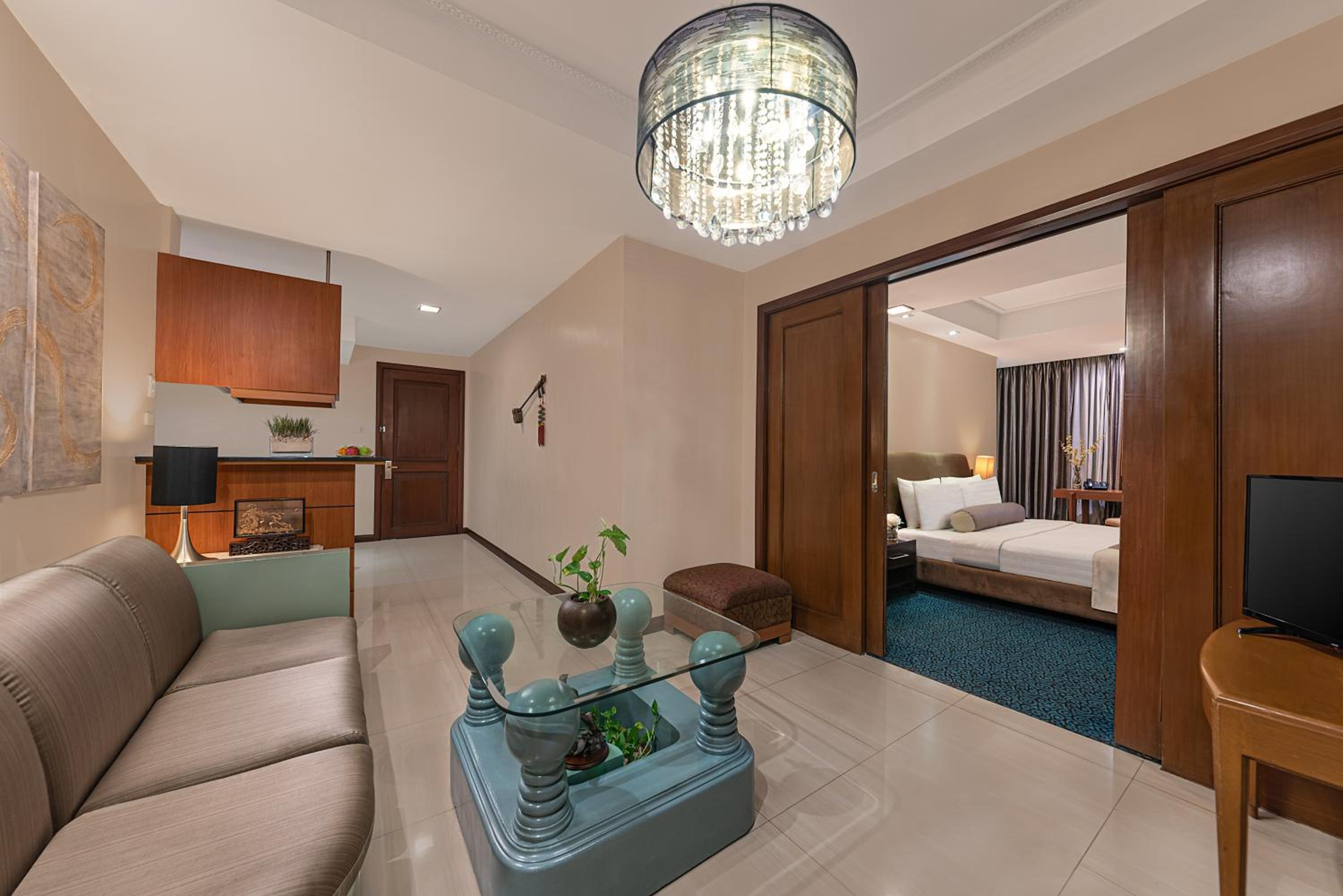 One Bedroom Sky Suite - Photo 1