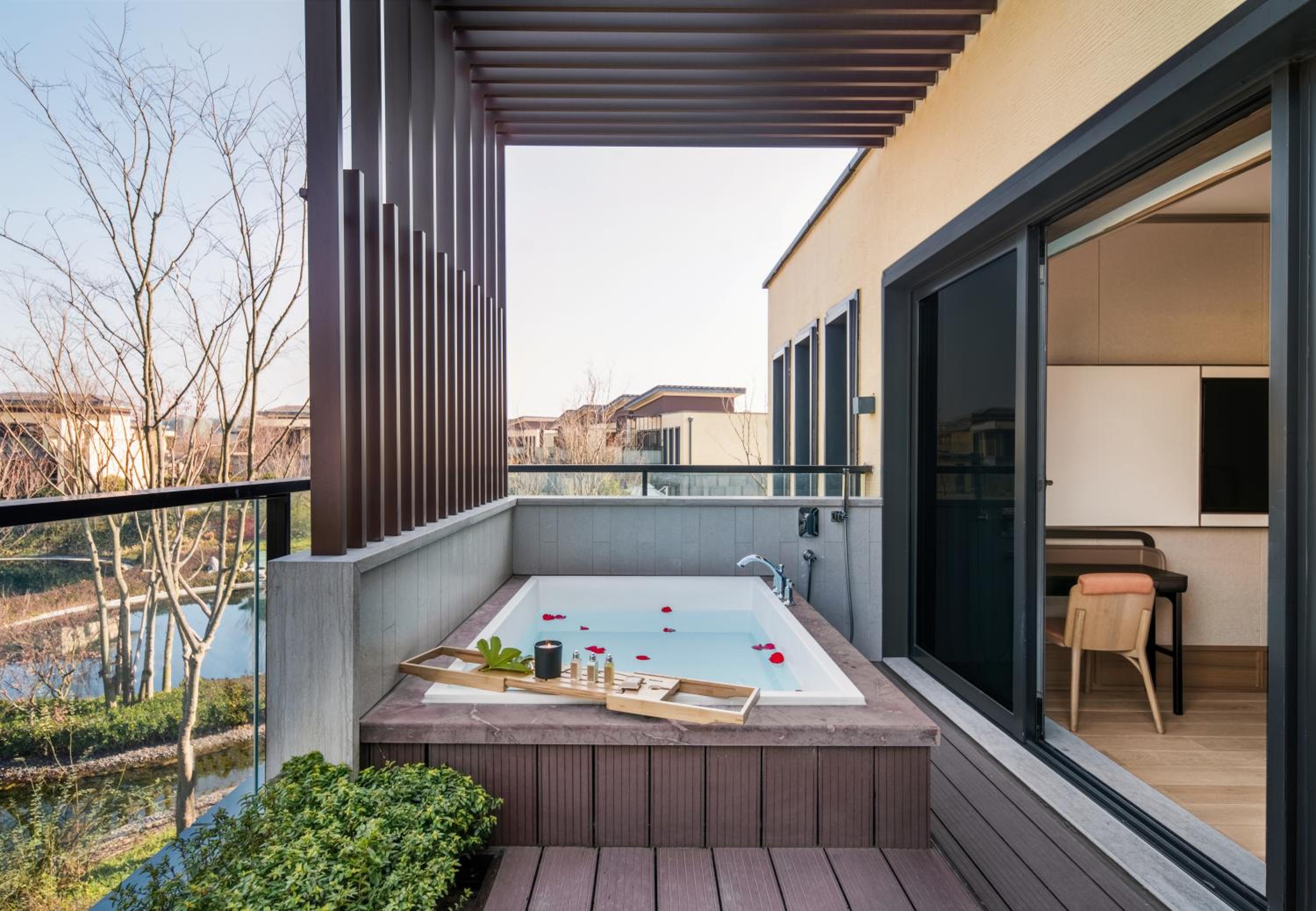 Villa with Two King Beds and Garden View - Photo 6