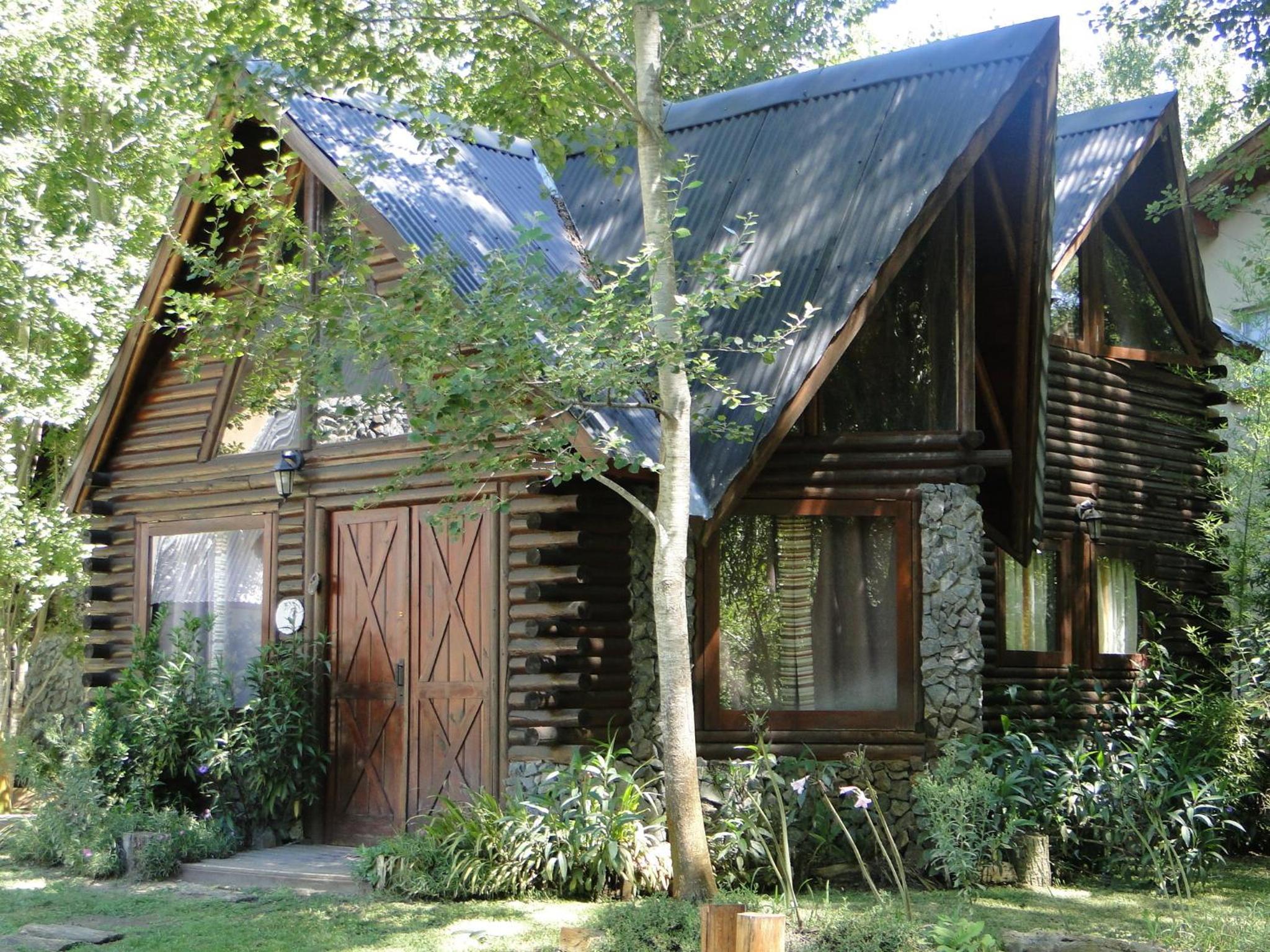 One-Bedroom Bungalow (5 Adults) photo 3