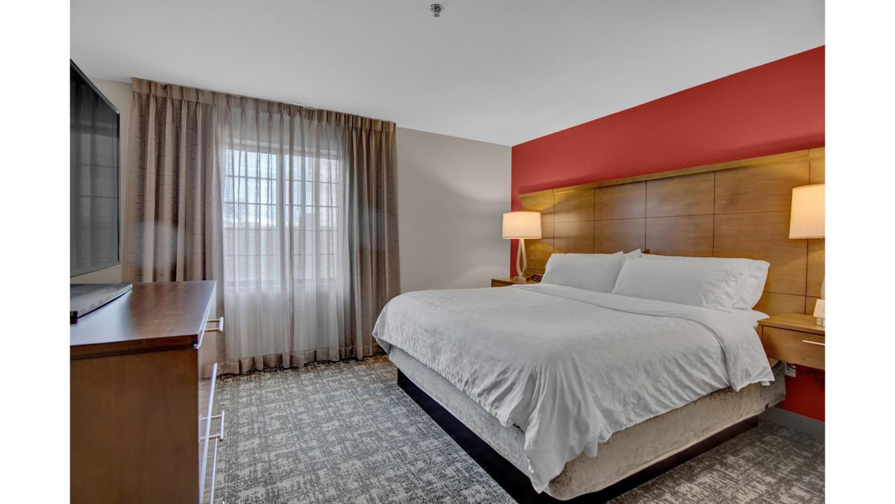 Two-Bedroom Suite with One King Bed and One Queen Bed - Photo 12
