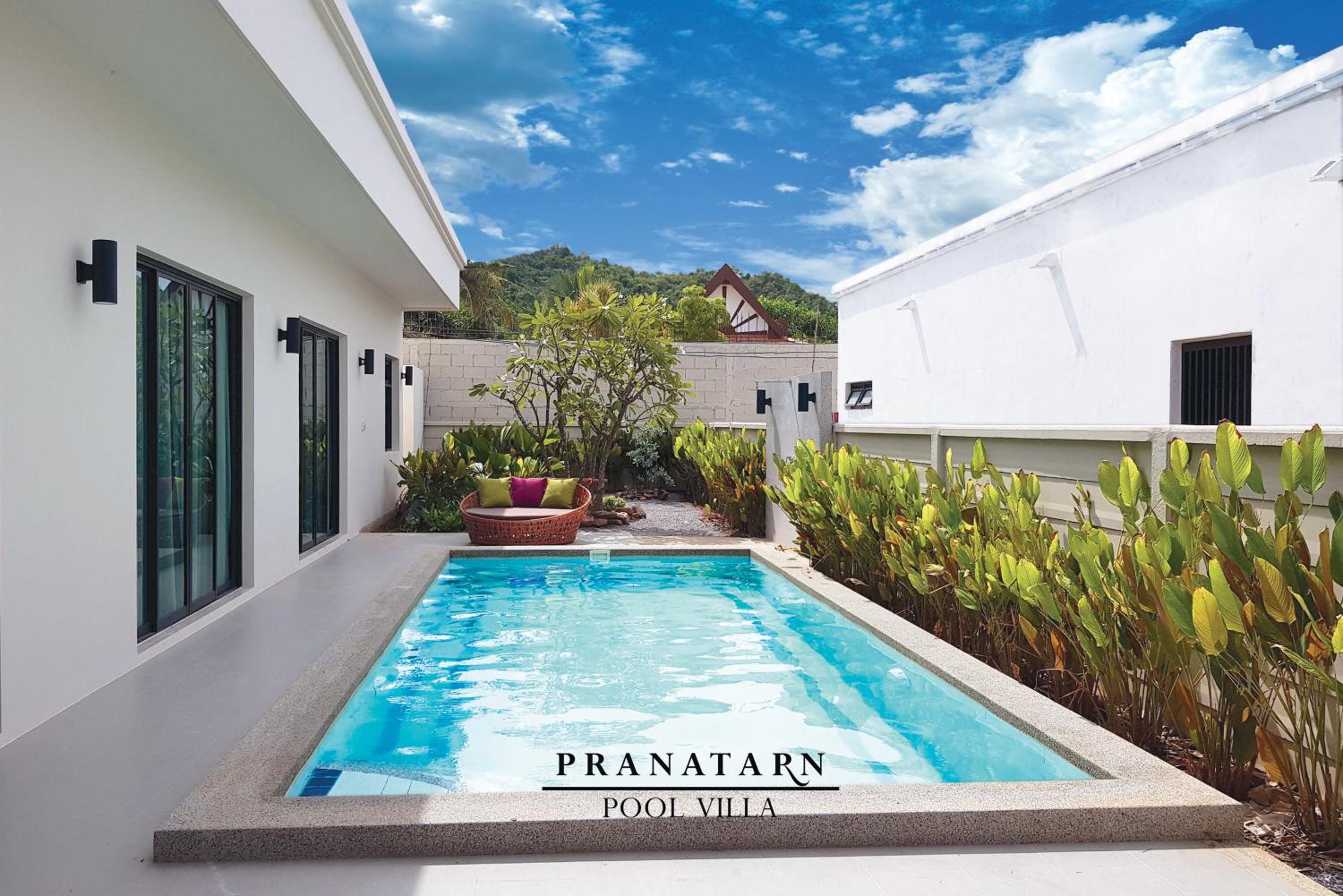 Three-Bedroom Villa - Photo 9