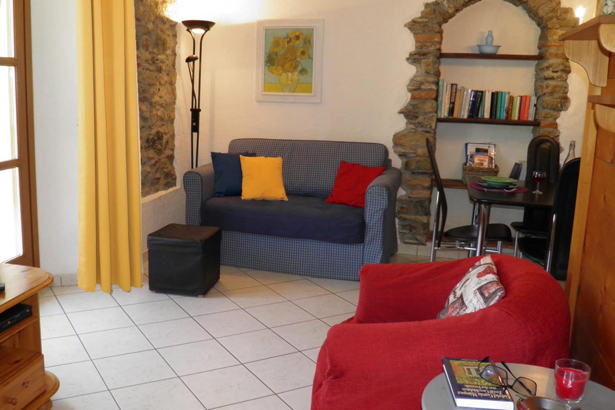 Apartment - Ground Floor photo 1