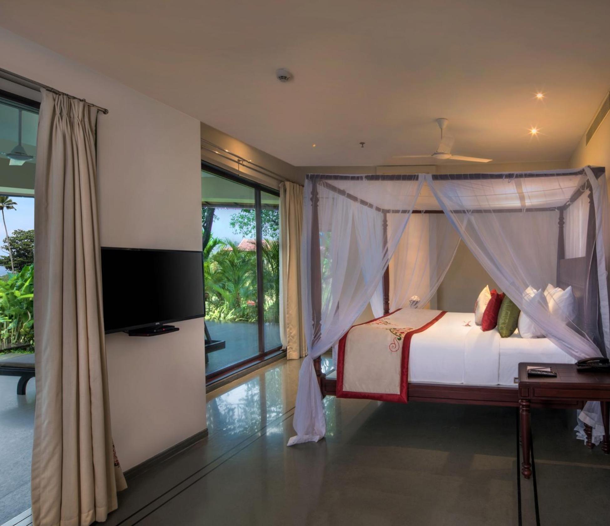Luxury Private Pool Villa  photo 3