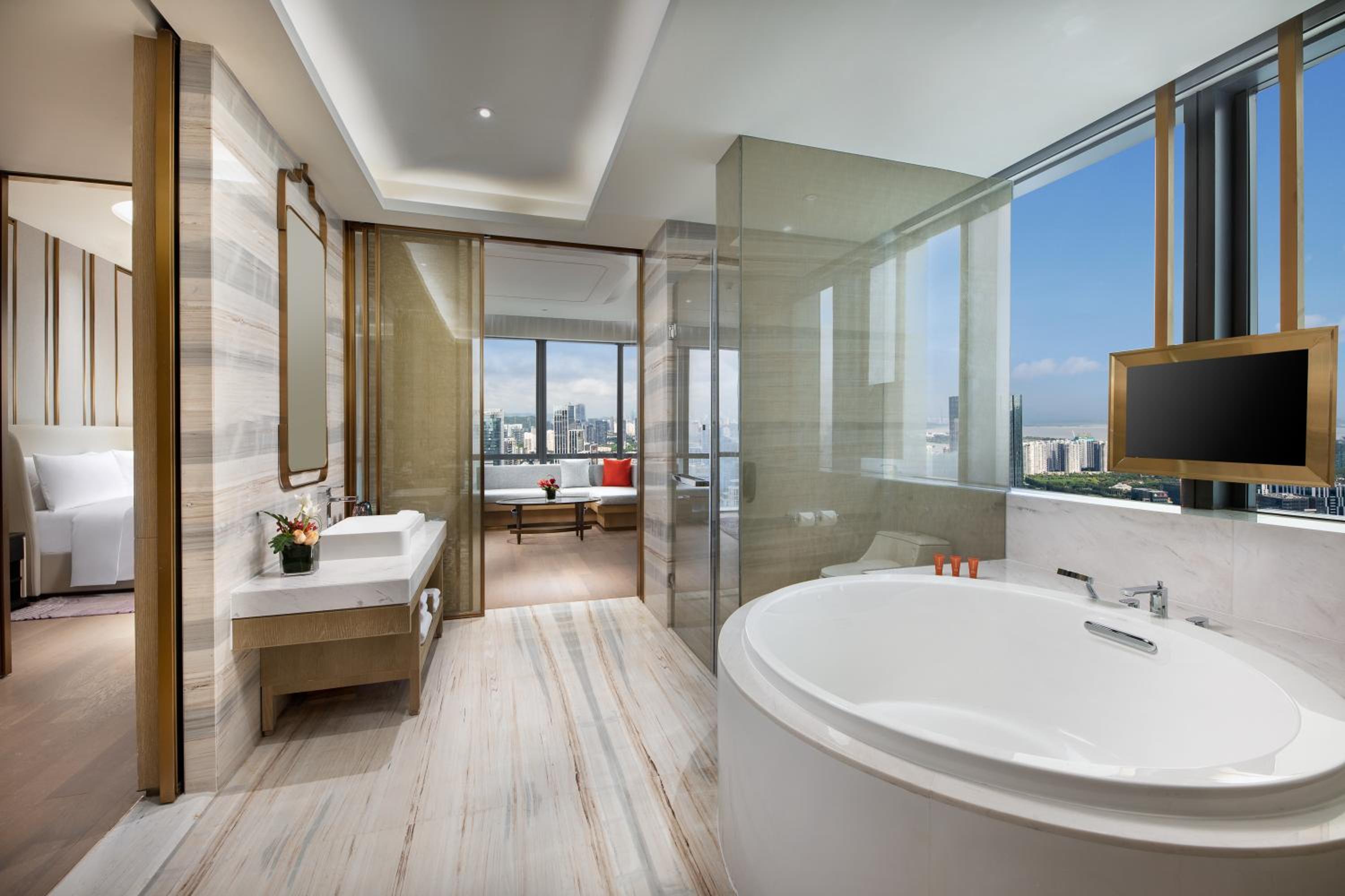 Presidential Suite with Lounge Access