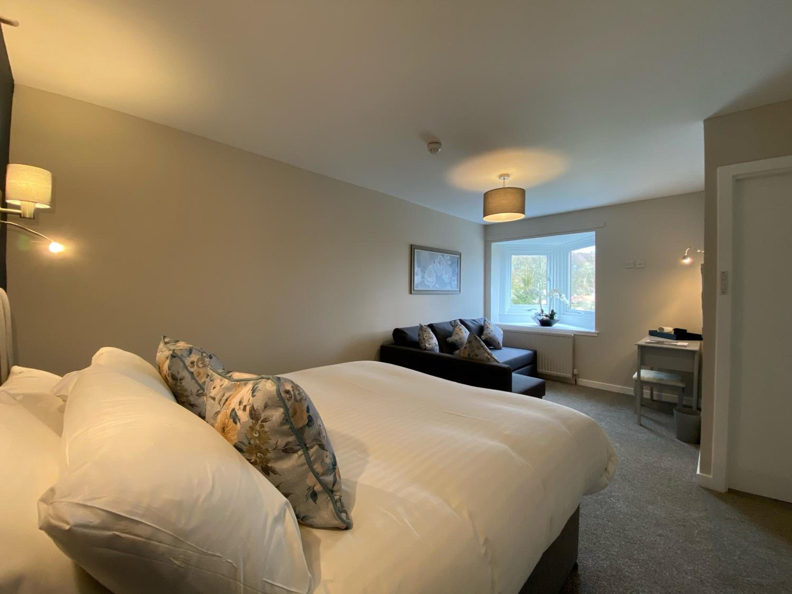 Double Room with Sea View - Photo 3