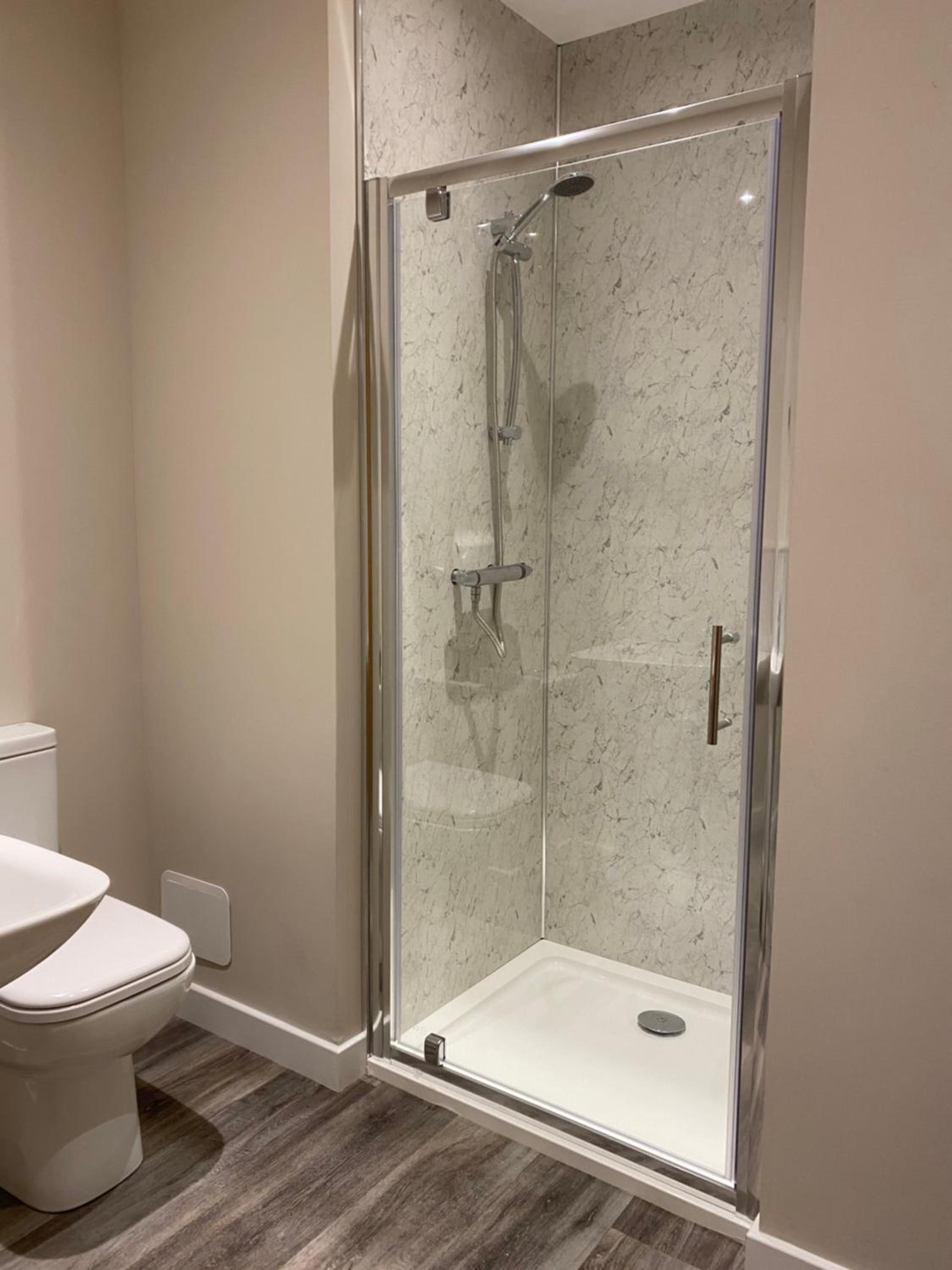 Standard Twin Room - Photo 4