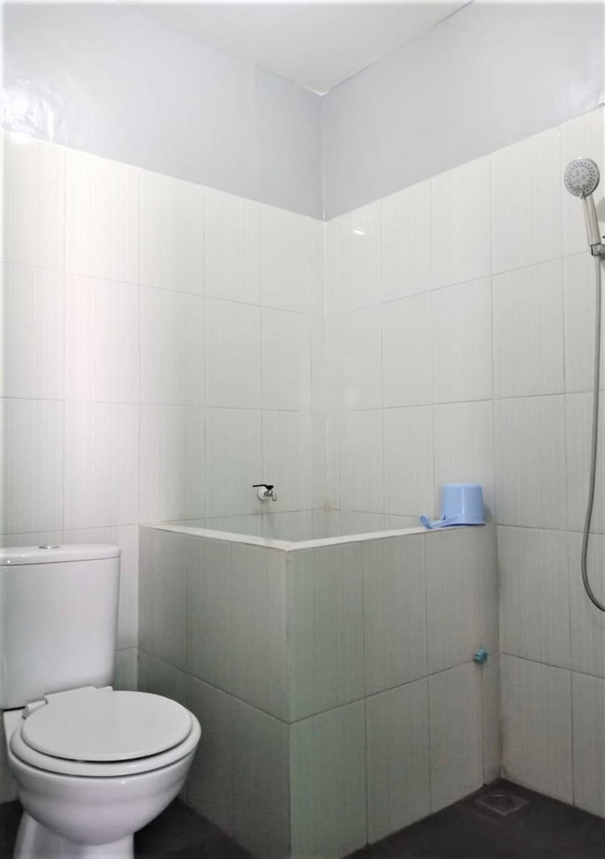 Standard Double Or Twin Room - Photo 8